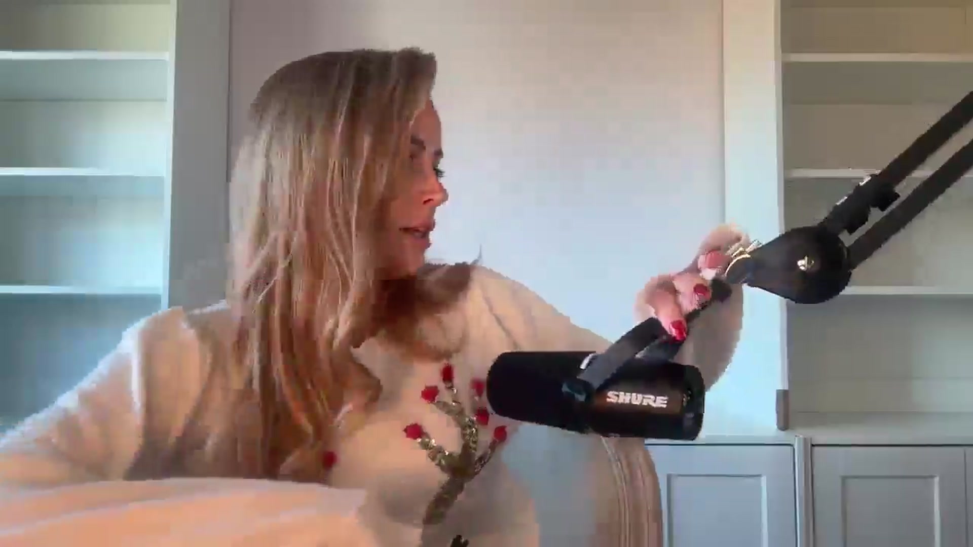 Gallery image thumbnail from Courtney's myfreecams stream on, 12/13/2025, 13:55 image 4 of 20
