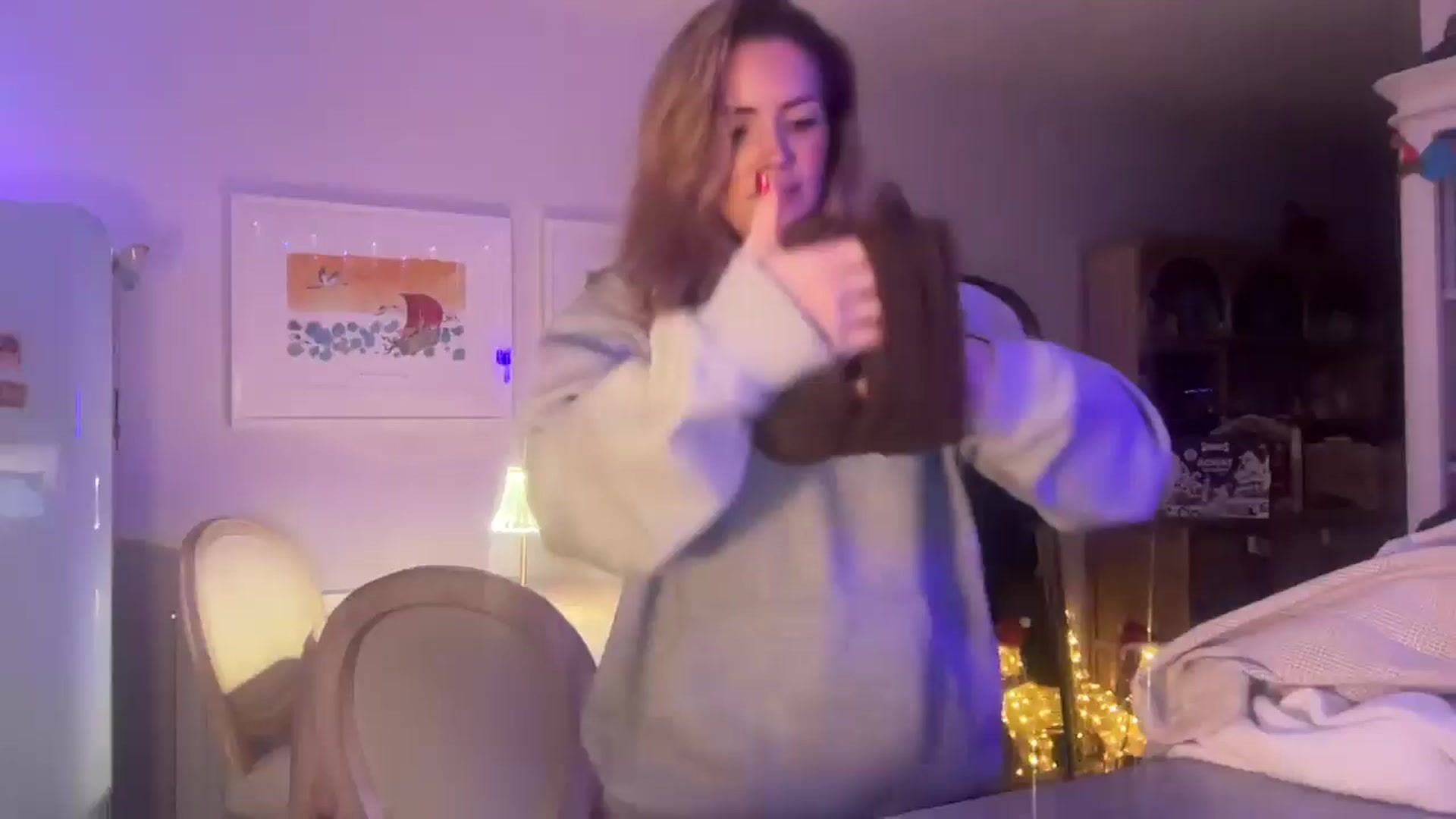 Gallery image thumbnail from Courtney's myfreecams stream on, 12/13/2025, 18:30 image 3 of 20
