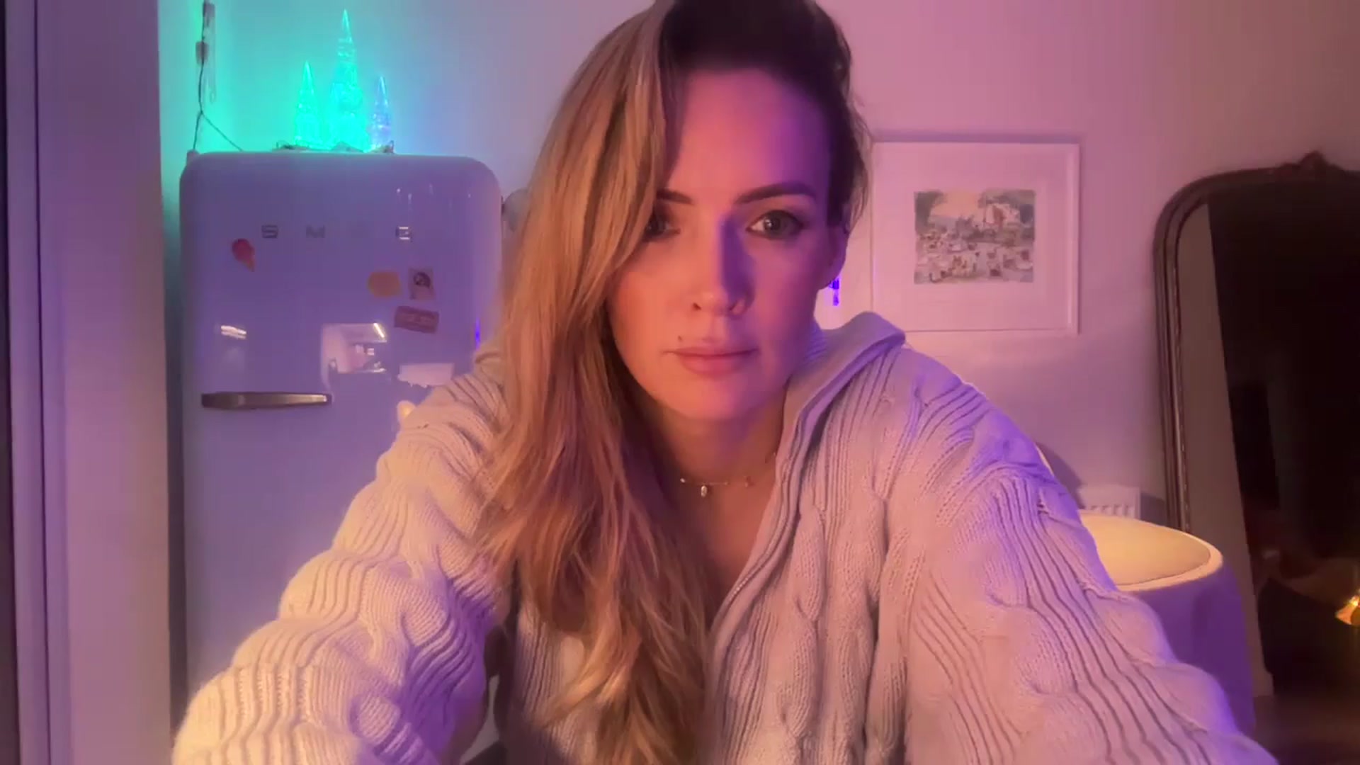 Gallery image thumbnail from Courtney's myfreecams stream on, 12/13/2025, 18:30 image 17 of 20