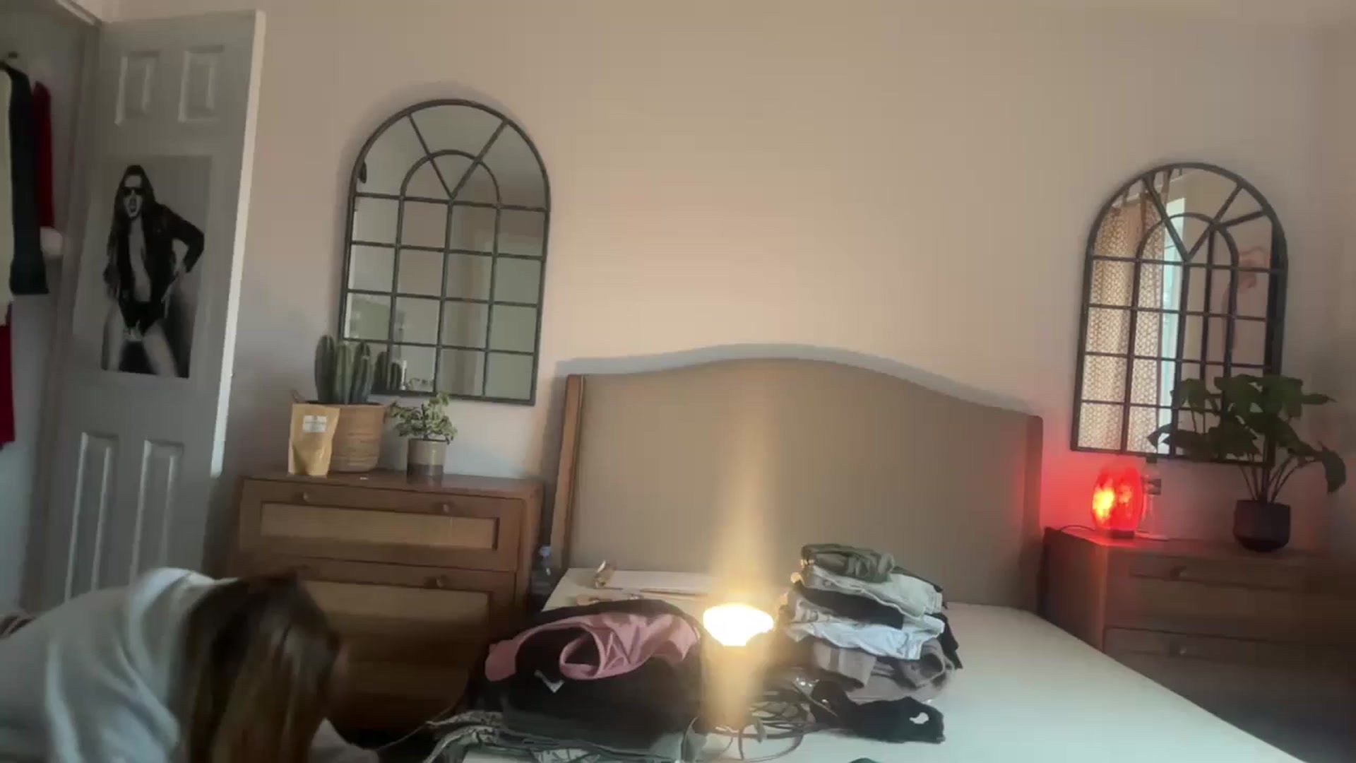 Gallery image thumbnail from Courtney's myfreecams stream on, 12/15/2025, 14:54 image 14 of 20