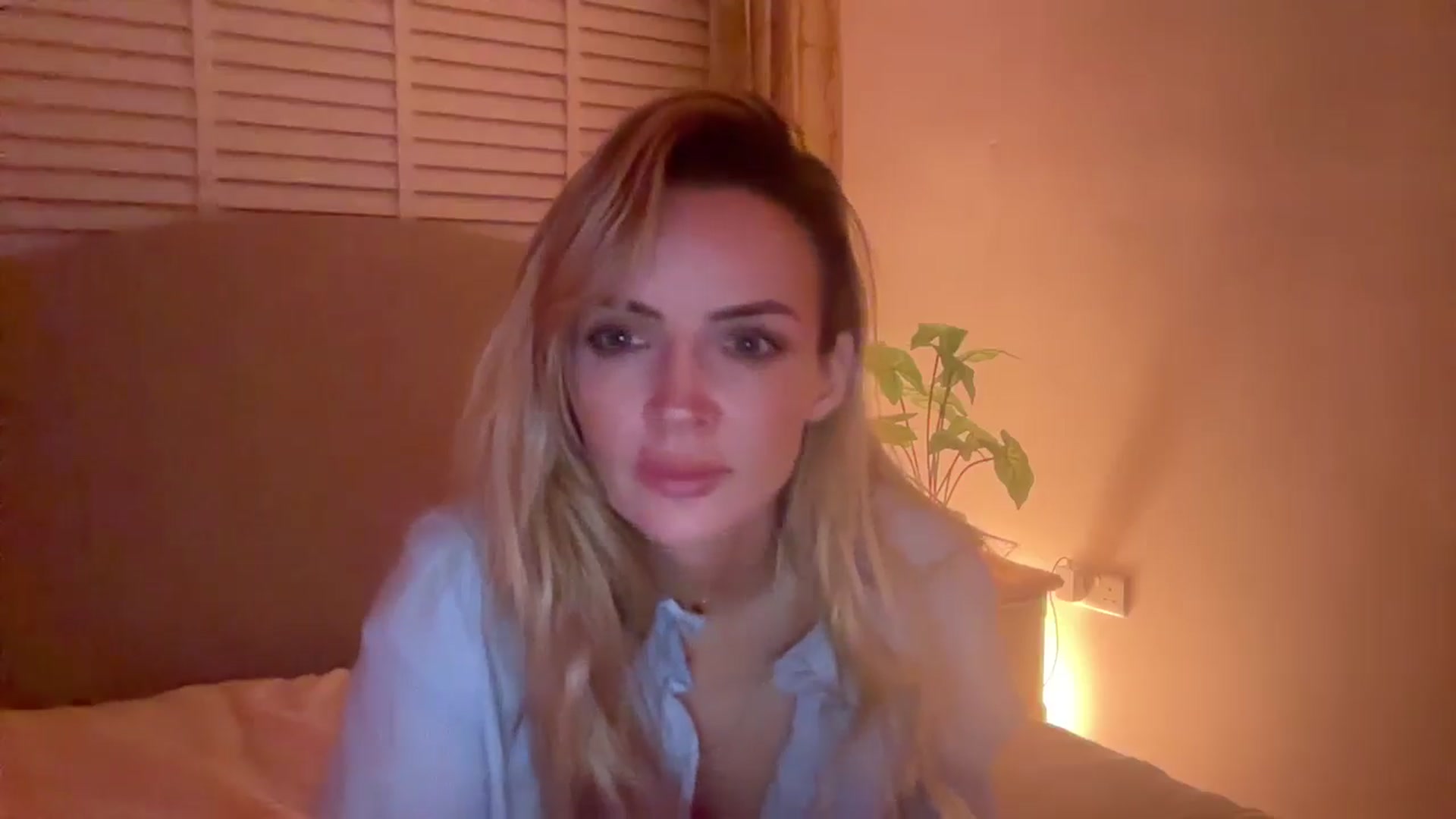 Gallery image thumbnail from Courtney's myfreecams stream on, 02/02/2026, 24:02 image 12 of 20