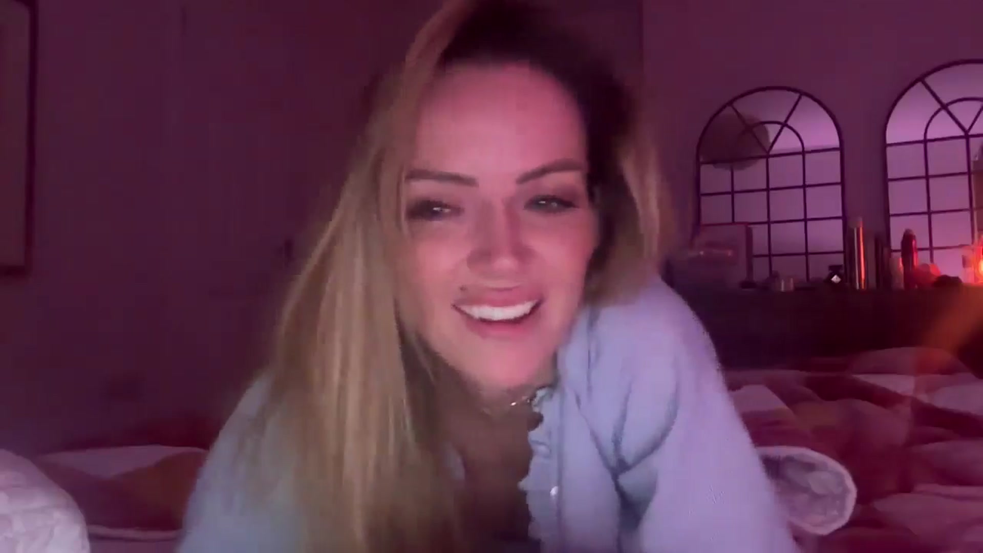 Gallery image thumbnail from Courtney's myfreecams stream on, 02/16/2026, 01:26 image 18 of 20