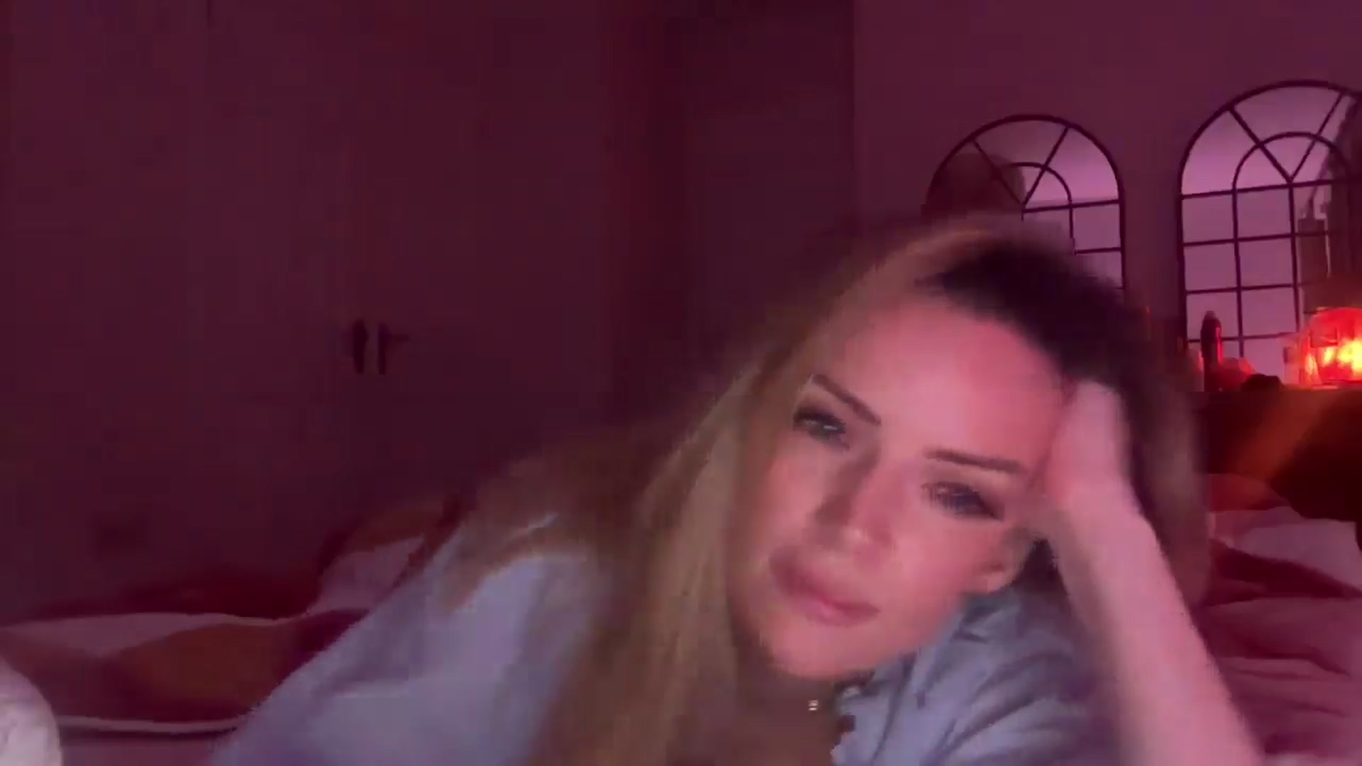 Gallery image thumbnail from Courtney's myfreecams stream on, 02/16/2026, 01:26 image 19 of 20