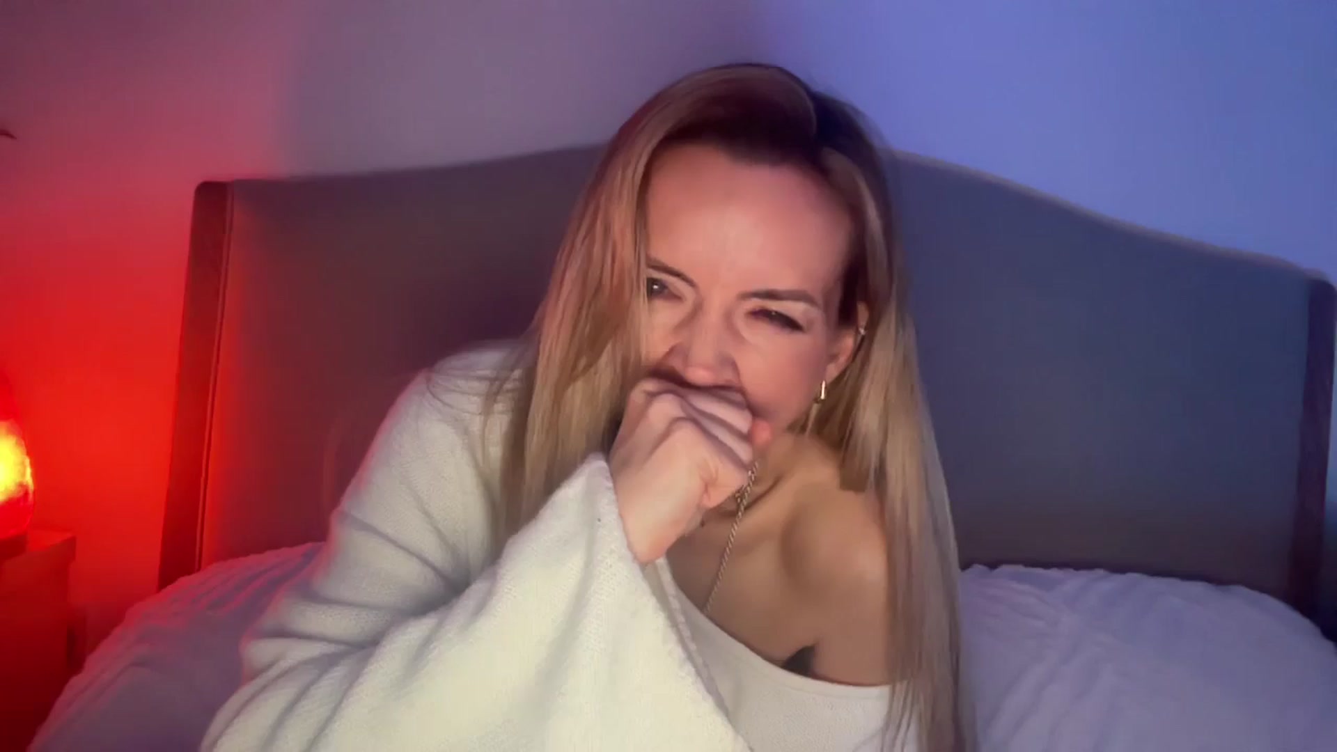 Gallery image thumbnail from Courtney's myfreecams stream on, 02/22/2026, 24:50 image 3 of 20