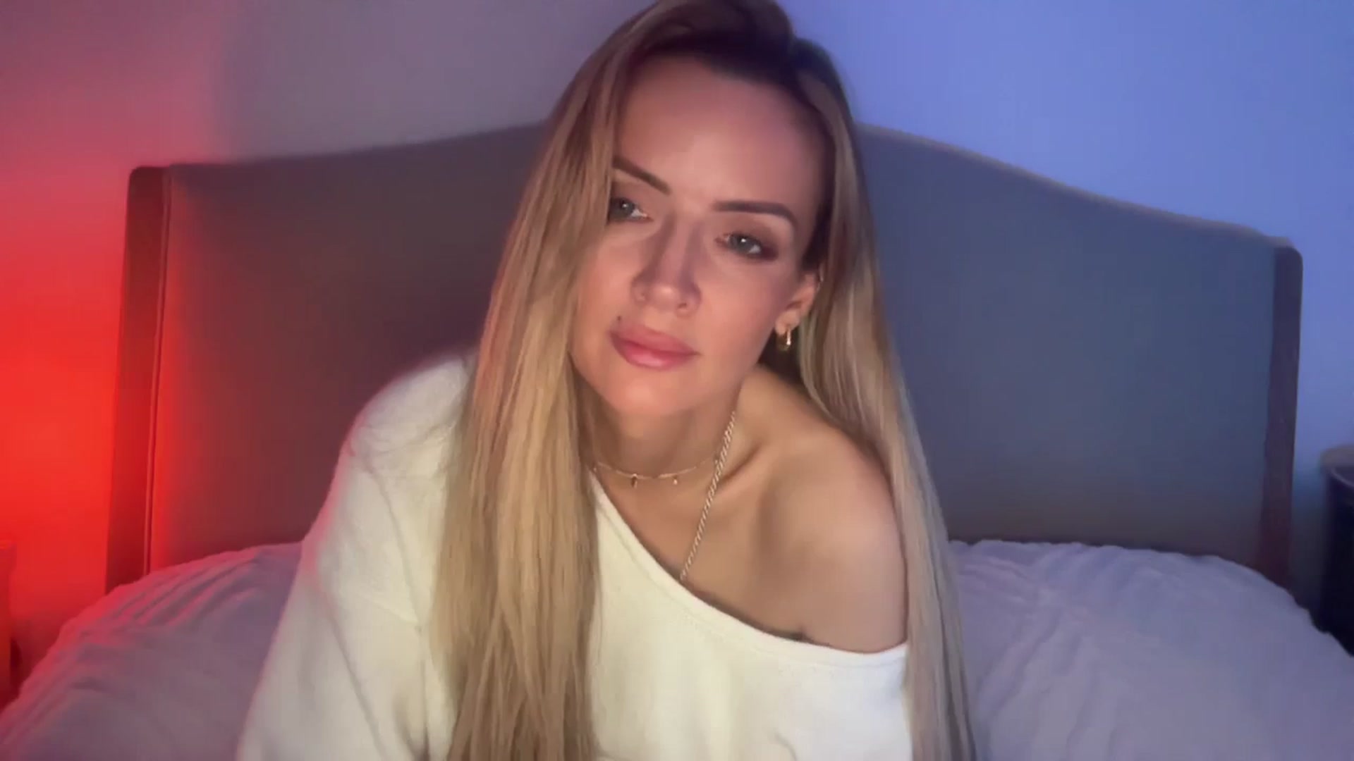 Gallery image thumbnail from Courtney's myfreecams stream on, 02/22/2026, 24:50 image 5 of 20