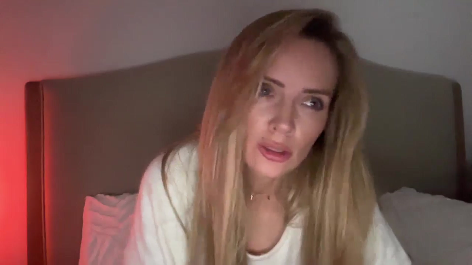 Gallery image thumbnail from Courtney's myfreecams stream on, 02/25/2026, 01:21 image 5 of 20