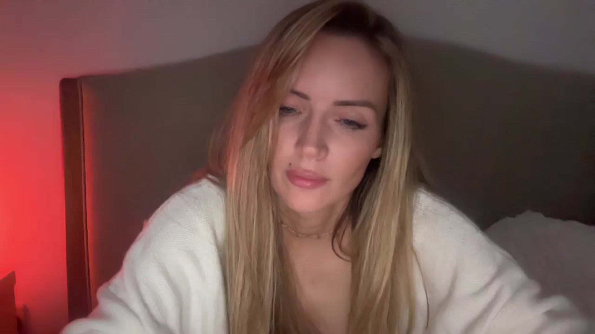 Gallery image thumbnail from Courtney's myfreecams stream on, 02/25/2026, 01:21 image 18 of 20