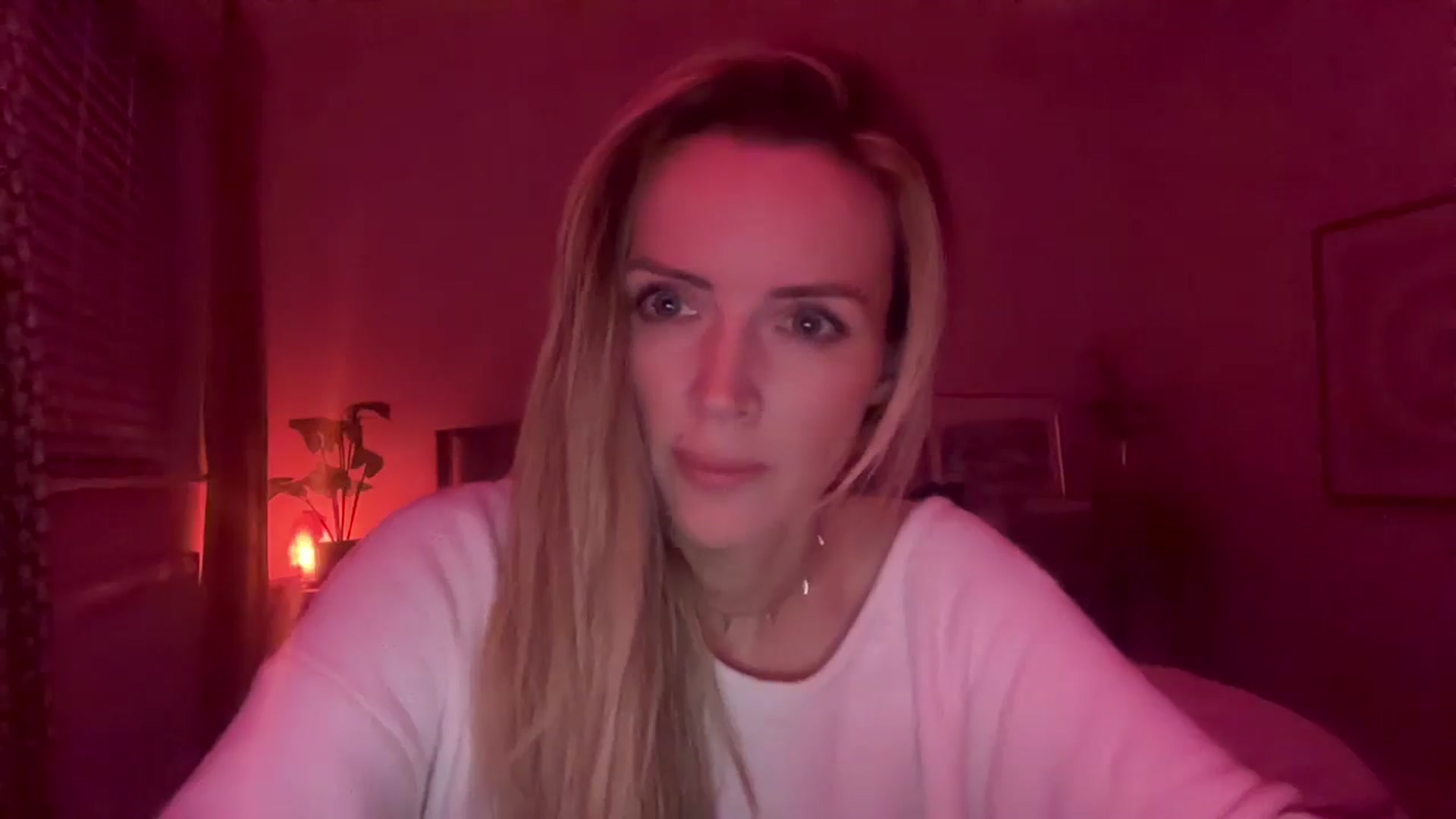 Gallery image thumbnail from Courtney's myfreecams stream on, 02/25/2026, 01:49 image 18 of 20