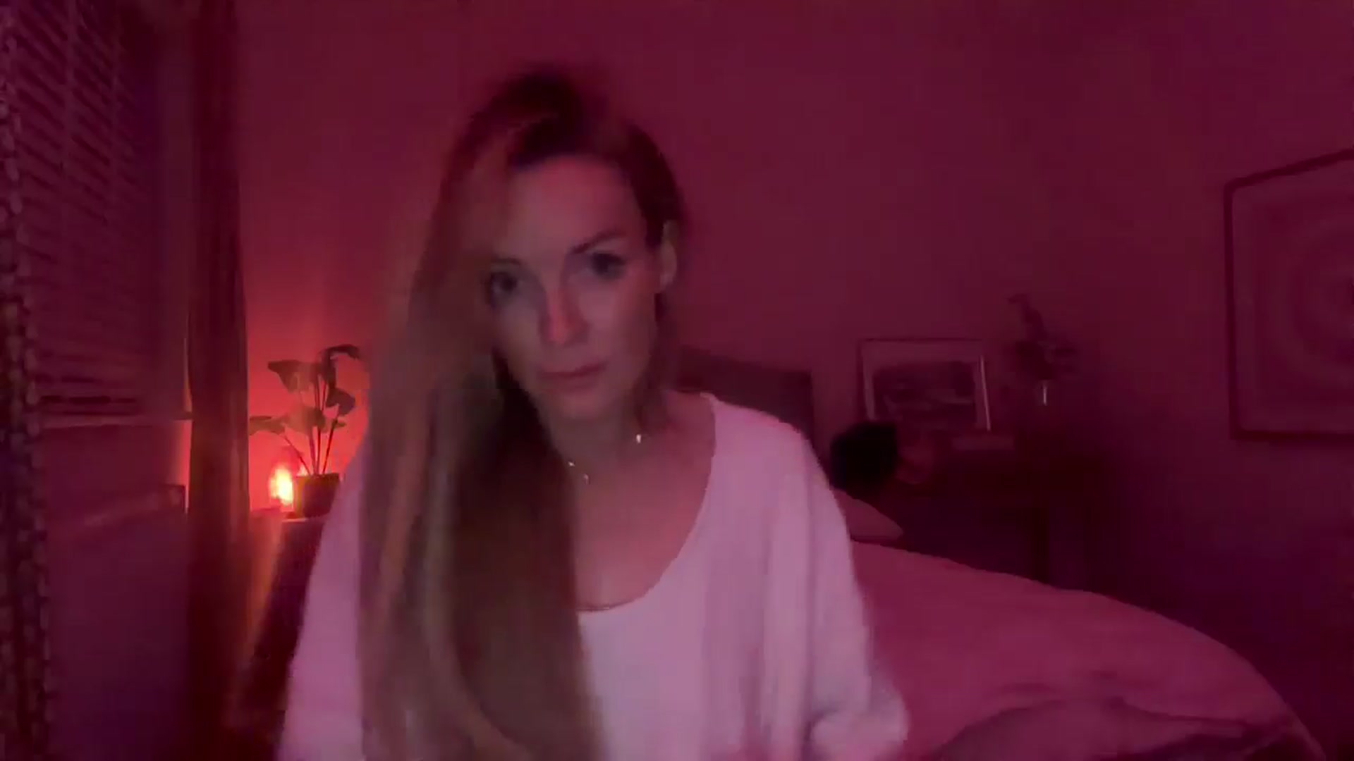 Gallery image thumbnail from Courtney's myfreecams stream on, 02/25/2026, 01:49 image 13 of 20
