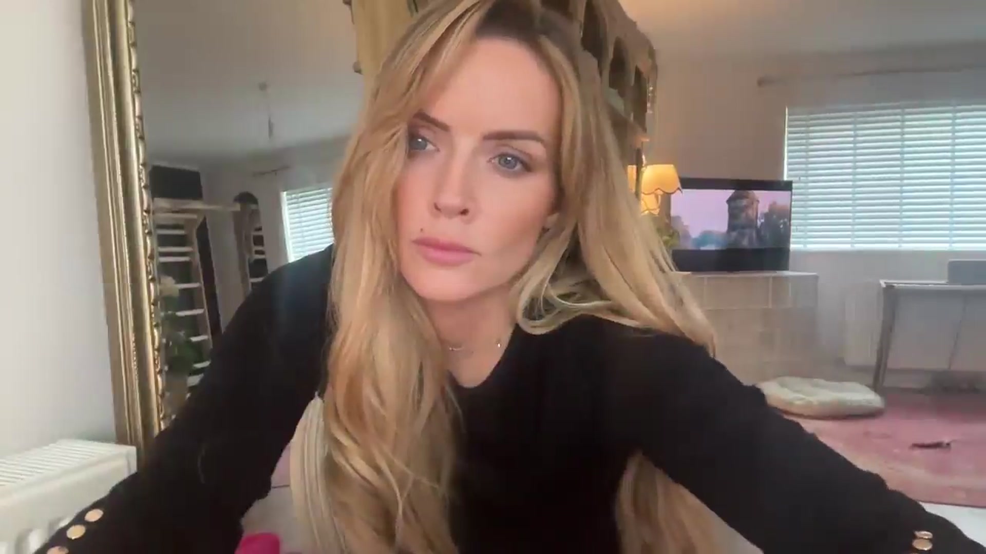 Gallery image thumbnail from Courtney's myfreecams stream on, 02/25/2026, 14:09 image 3 of 20