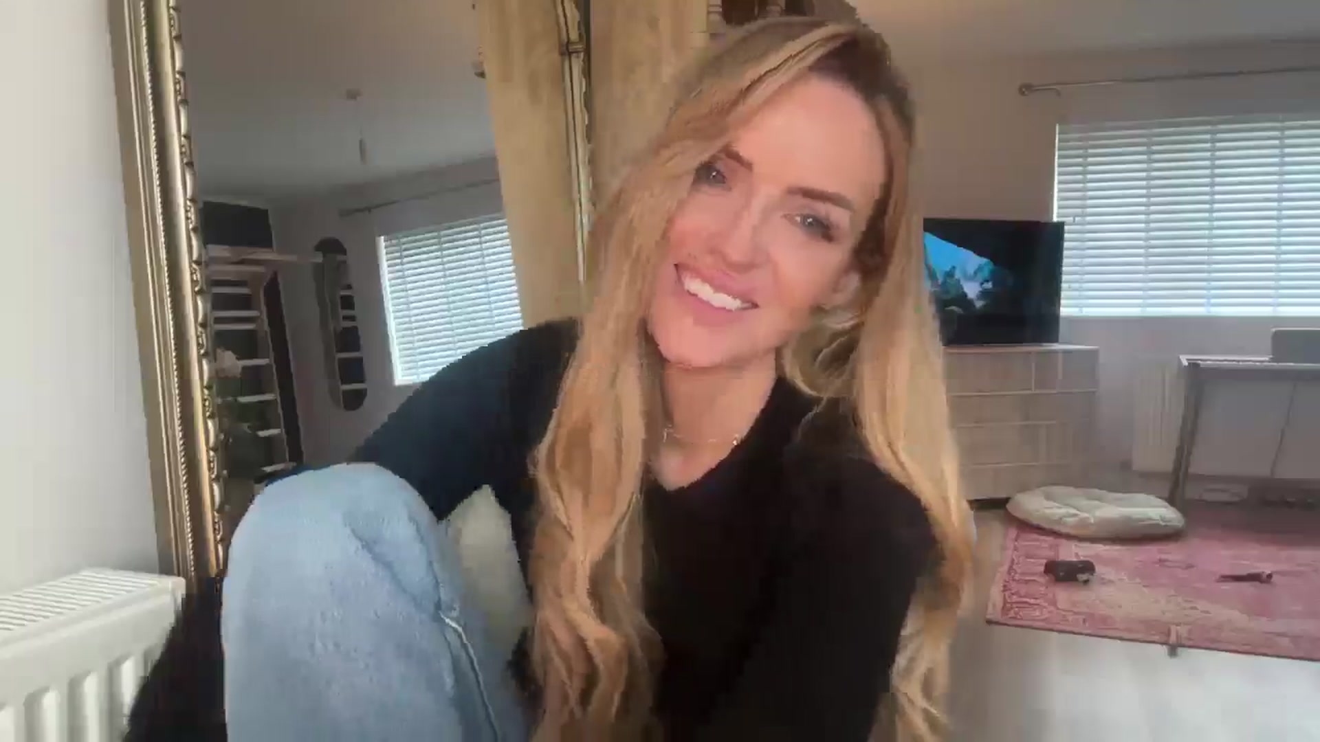 Gallery image thumbnail from Courtney's myfreecams stream on, 02/25/2026, 14:09 image 16 of 20