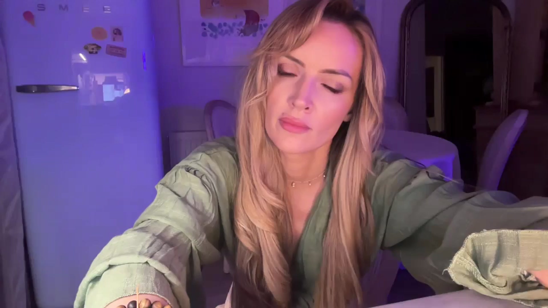 Gallery image thumbnail from Courtney's myfreecams stream on, 02/27/2026, 22:15 image 7 of 20