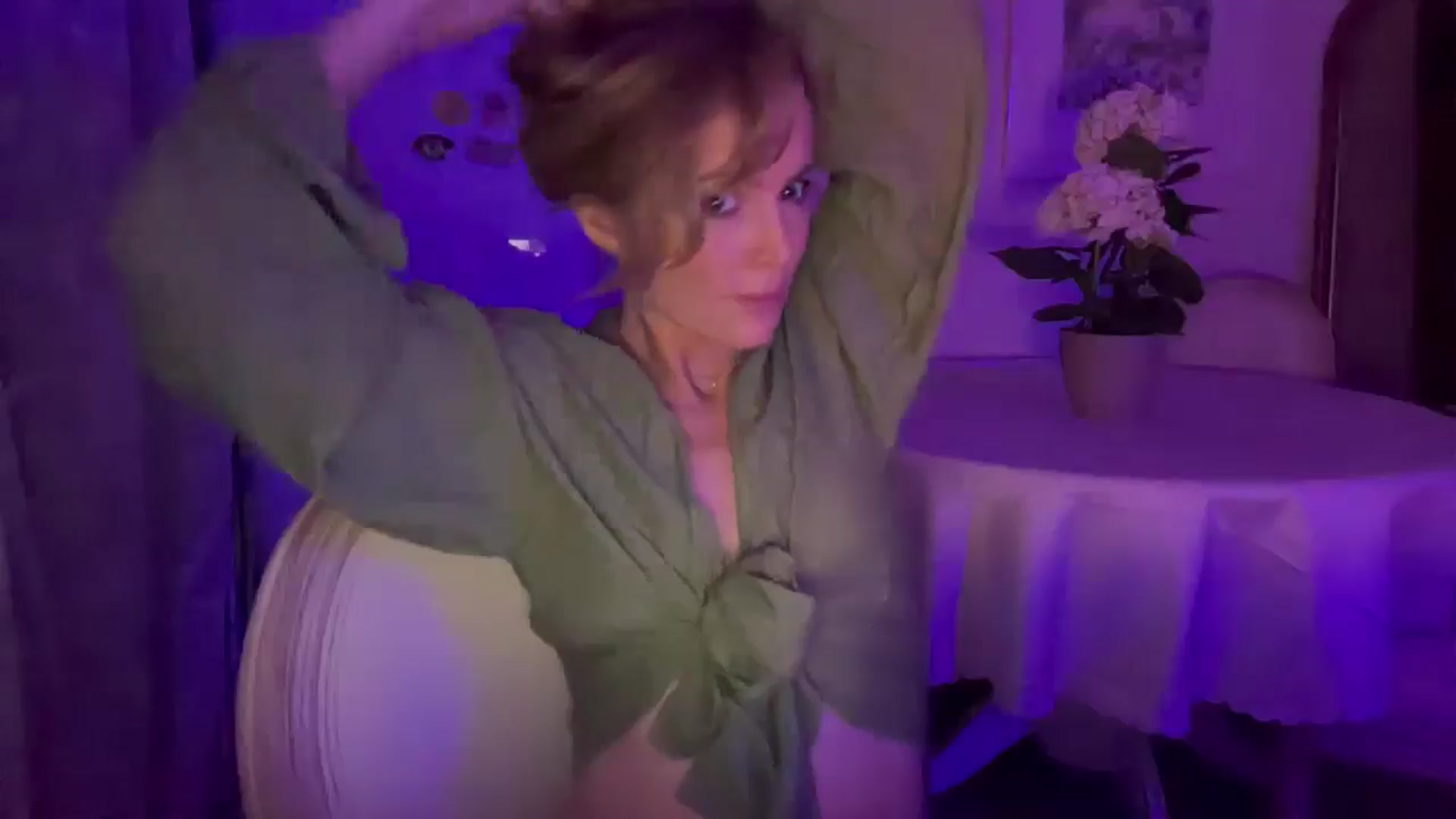 Gallery image thumbnail from Courtney's myfreecams stream on, 02/27/2026, 23:28 image 9 of 20