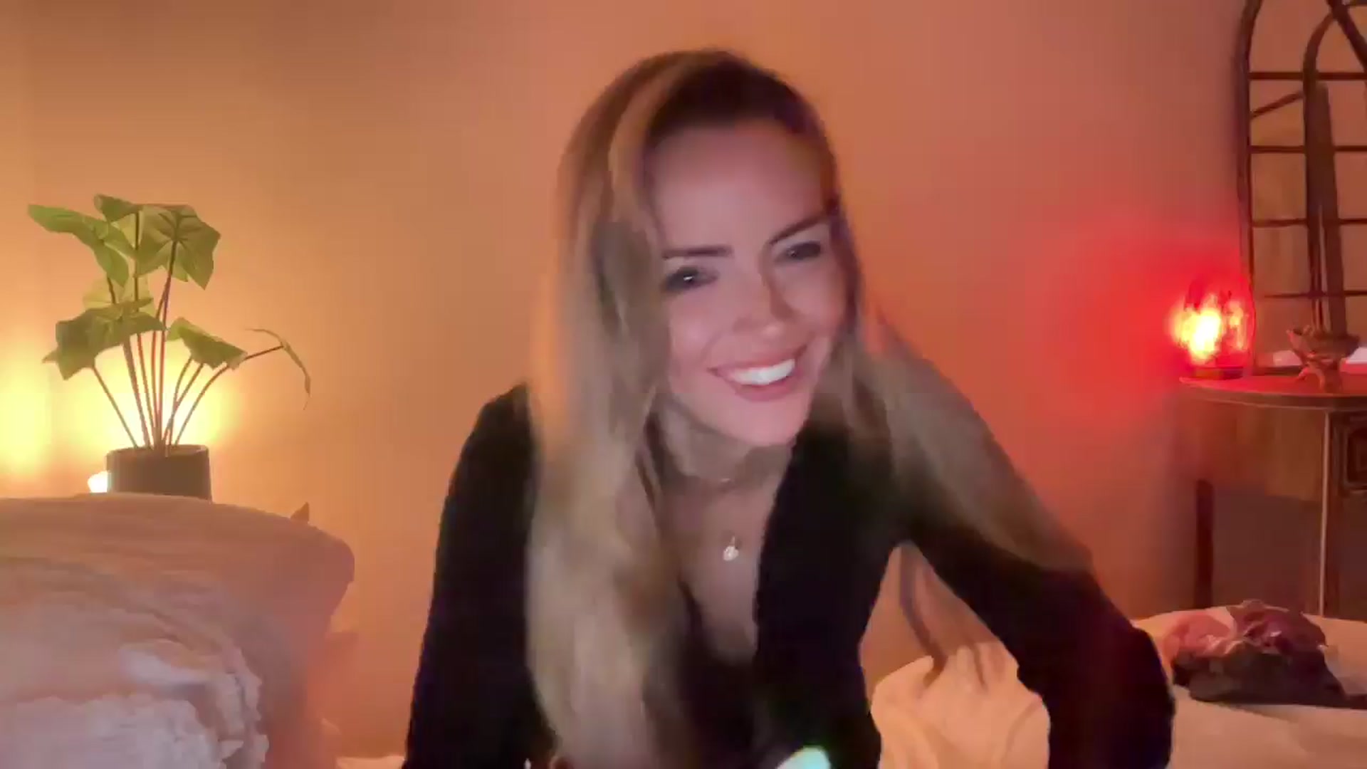 Gallery image thumbnail from Courtney's myfreecams stream on, 03/30/2026, 23:05 image 15 of 20