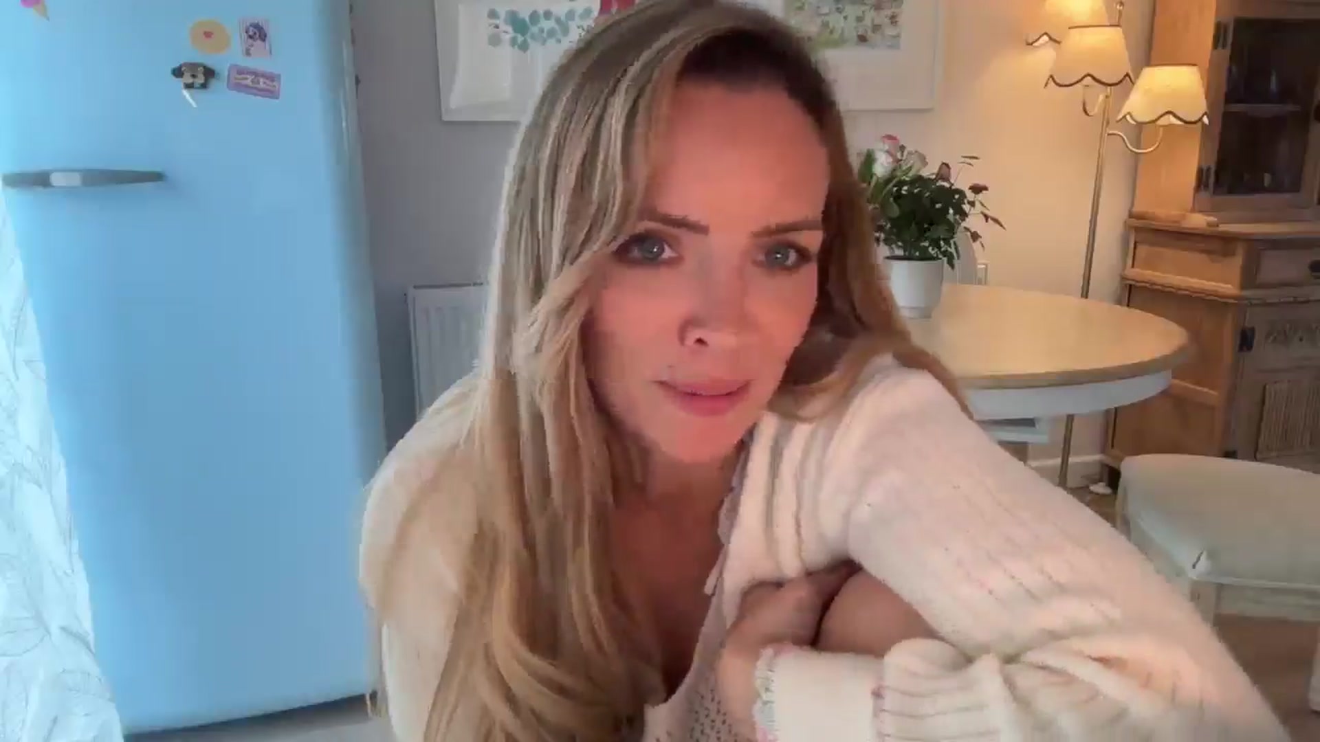 Gallery image thumbnail from Courtney's myfreecams stream on, 04/14/2026, 16:23 image 7 of 20