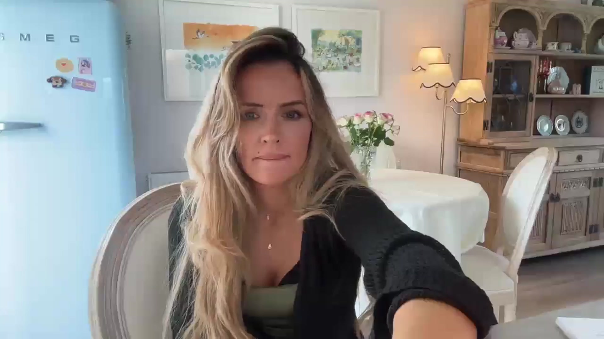 Gallery image thumbnail from Courtney's myfreecams stream on, 04/19/2026, 12:20 image 14 of 20