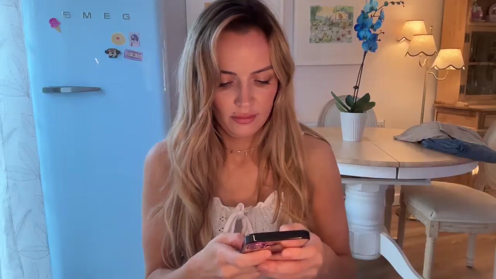 Gallery image thumbnail from Courtney's myfreecams stream on, 04/21/2026, 18:49 image 13 of 20