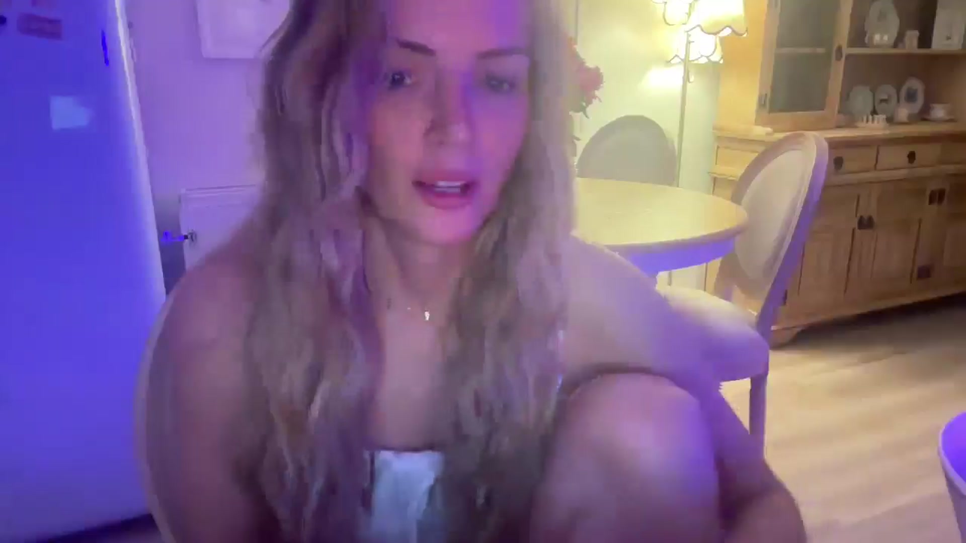 Gallery image thumbnail from Courtney's myfreecams stream on, 05/09/2026, 24:39 image 8 of 20
