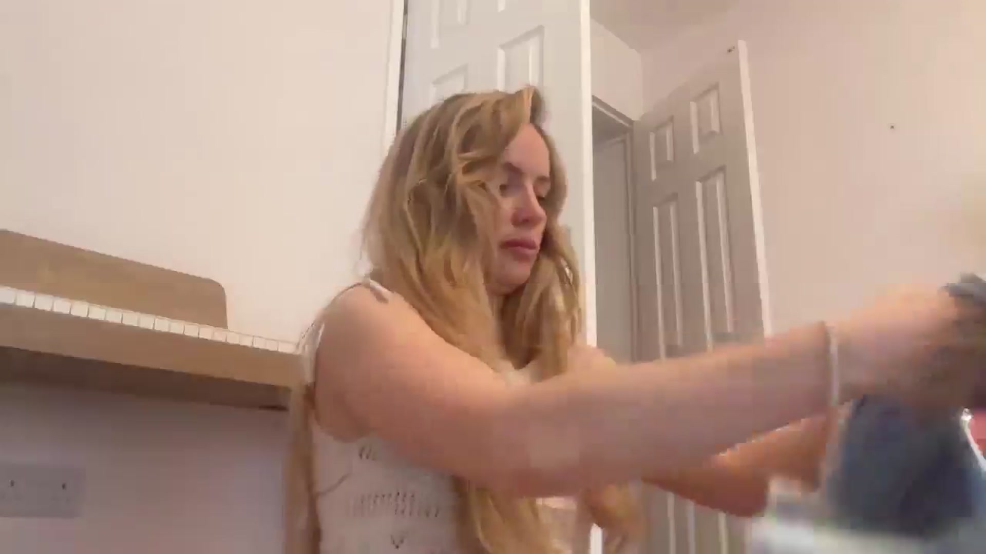 Gallery image thumbnail from Courtney's myfreecams stream on, 05/11/2026, 14:15 image 6 of 20