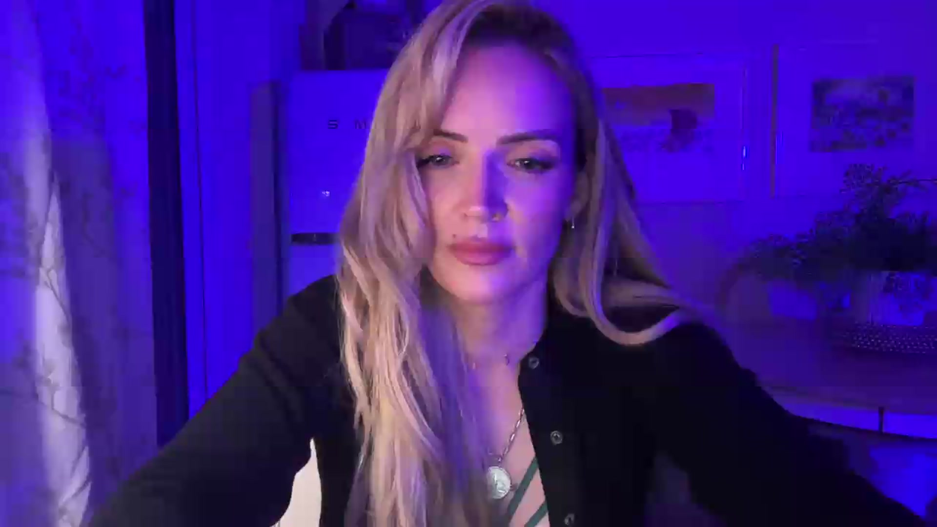 Gallery image thumbnail from Courtney's myfreecams stream on, 07/20/2026, 23:18 image 7 of 20