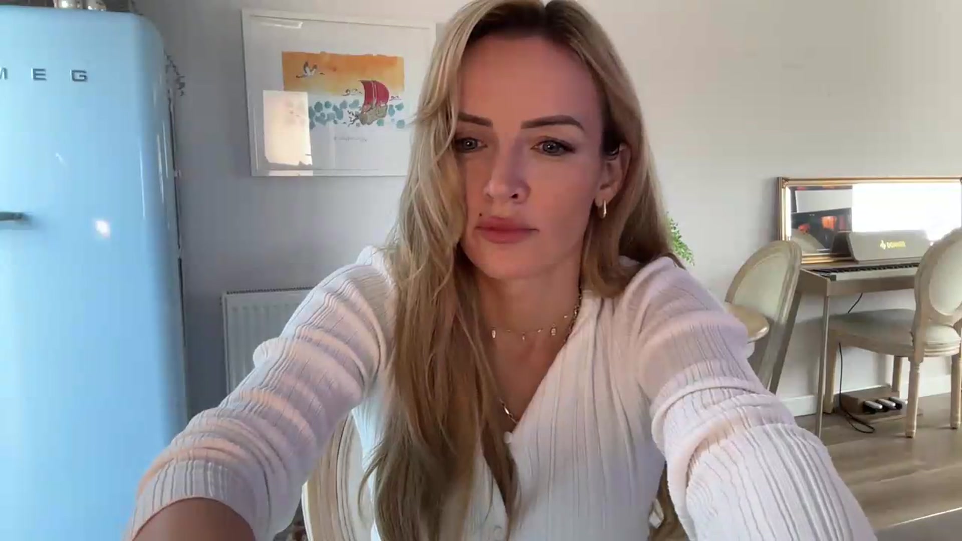 Gallery image thumbnail from Courtney's myfreecams stream on, 07/21/2026, 16:11 image 4 of 20