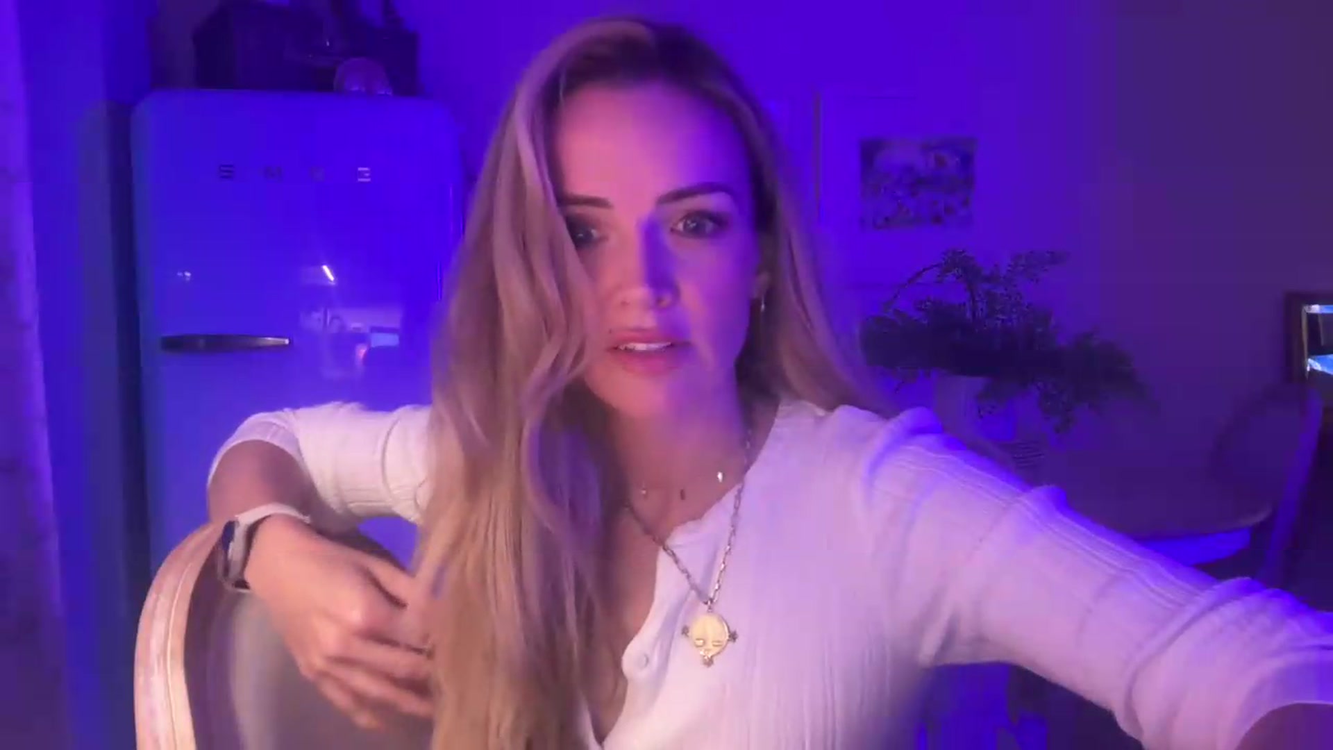Gallery image thumbnail from Courtney's myfreecams stream on, 07/21/2026, 22:03 image 7 of 20