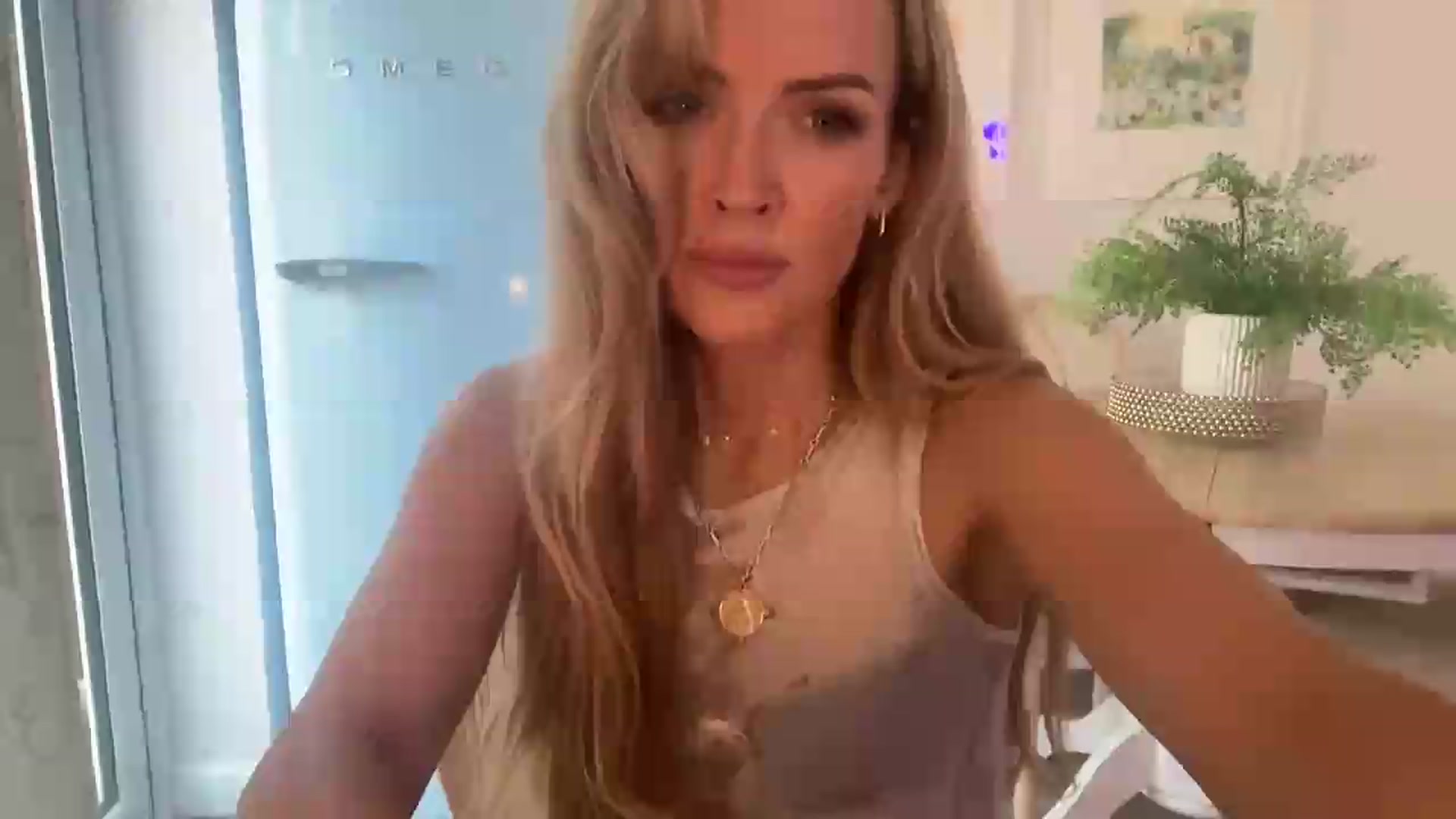 Gallery image thumbnail from Courtney's myfreecams stream on, 07/22/2026, 15:50 image 8 of 20