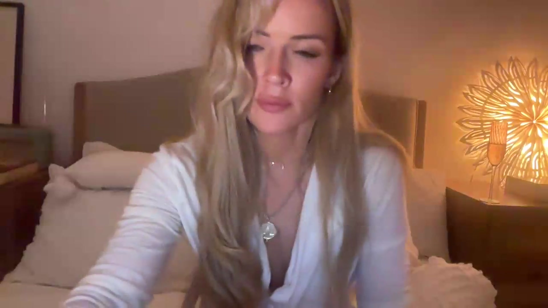 Gallery image thumbnail from Courtney's myfreecams stream on, 08/01/2026, 23:02 image 15 of 20