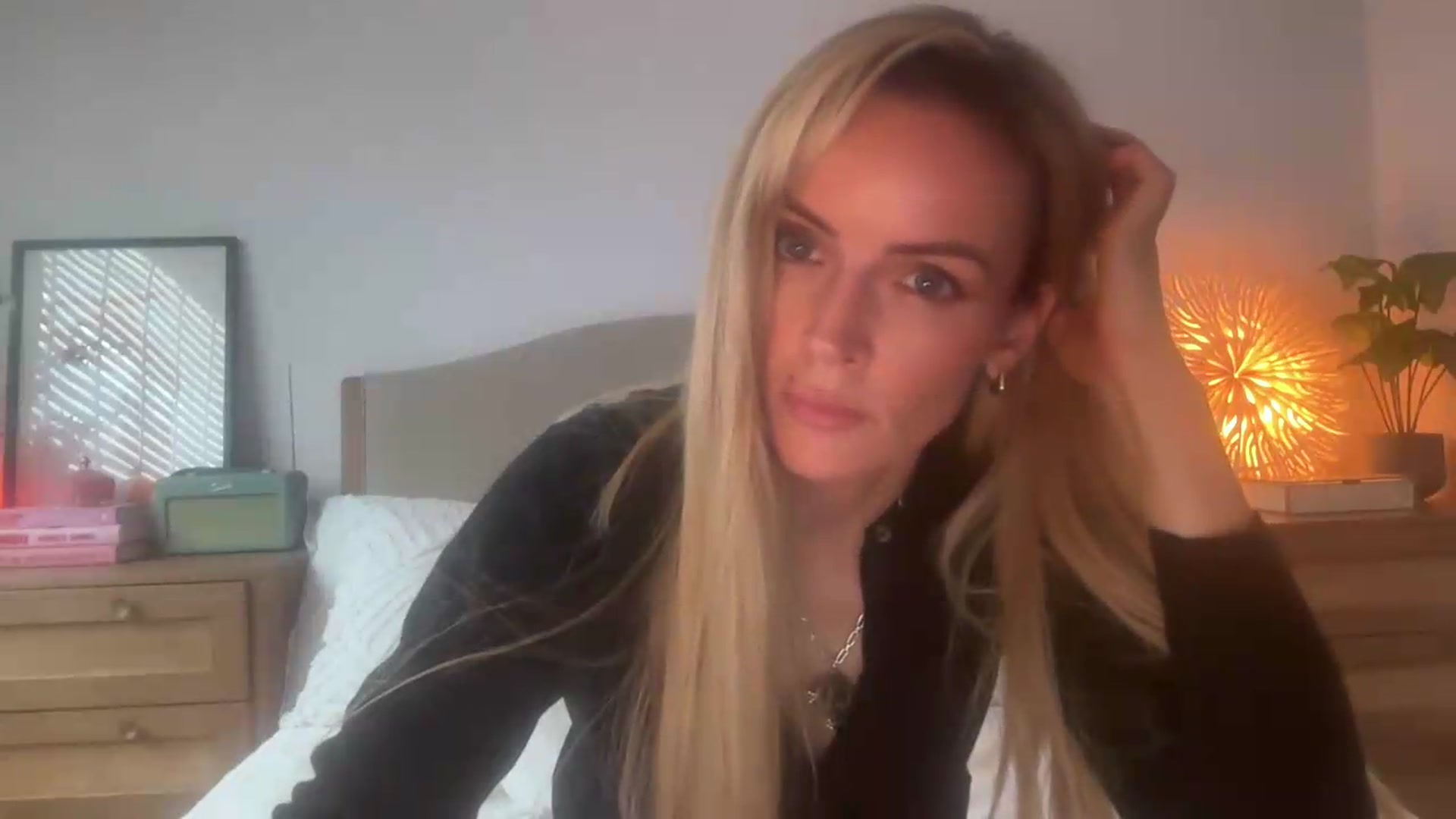 Gallery image thumbnail from Courtney's myfreecams stream on, 08/03/2026, 14:03 image 18 of 20