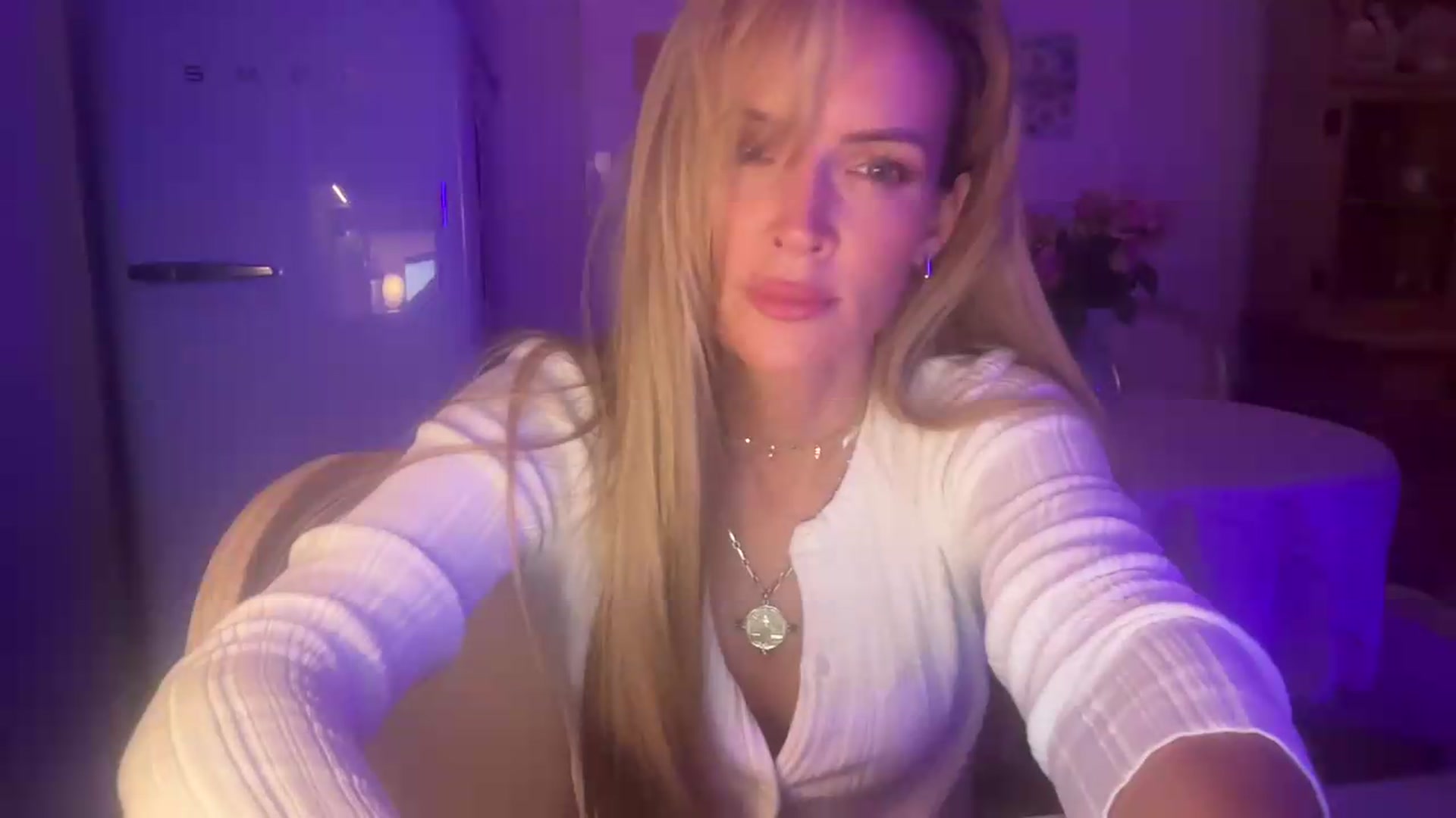 Gallery image thumbnail from Courtney's myfreecams stream on, 08/03/2026, 22:16 image 13 of 20