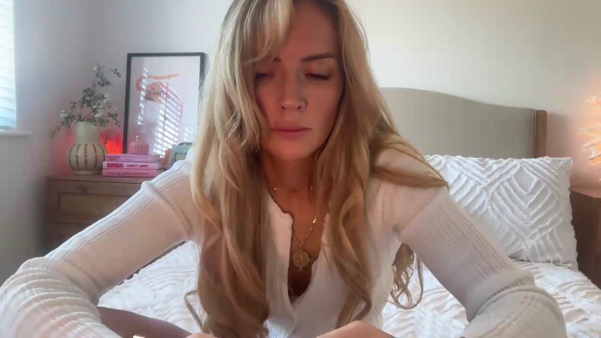 Gallery image thumbnail from Courtney's myfreecams stream on, 08/05/2026, 16:09 image 10 of 20
