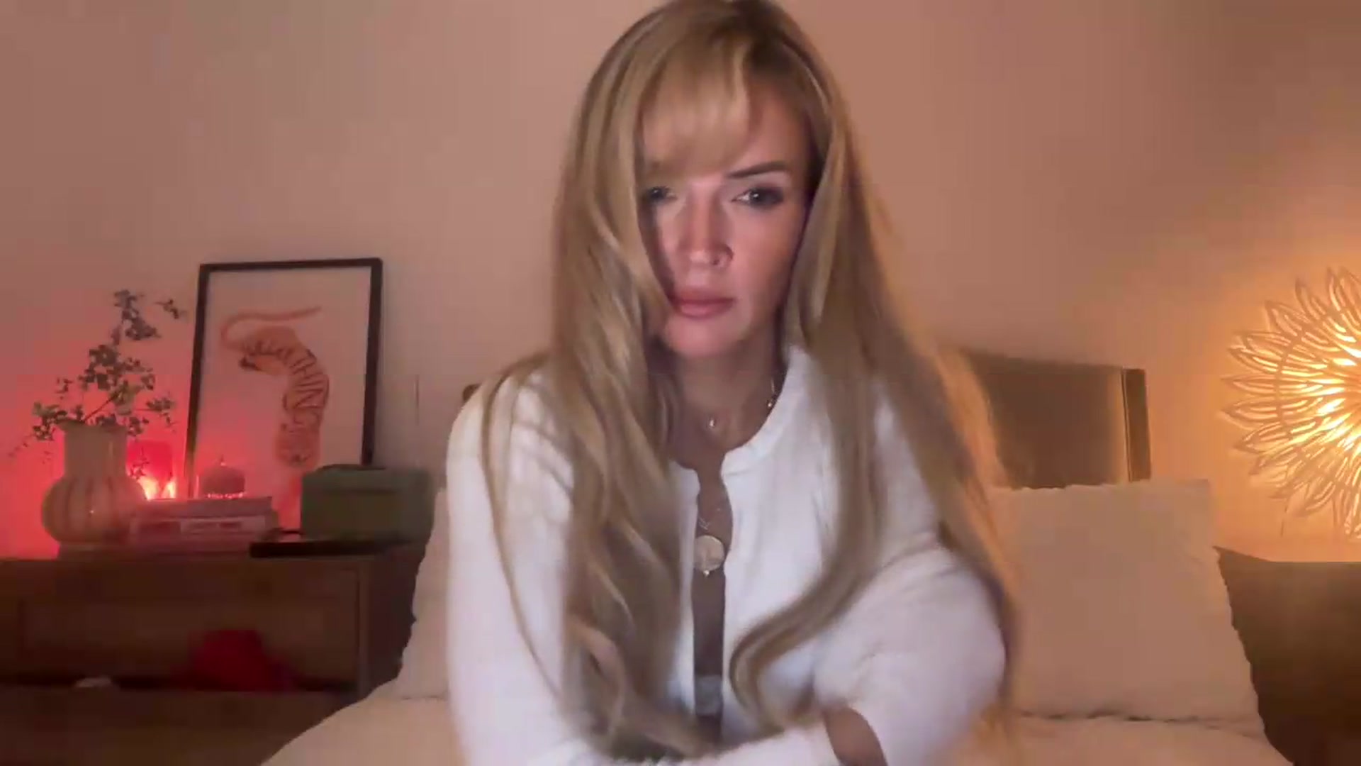Gallery image thumbnail from Courtney's myfreecams stream on, 08/05/2026, 22:01 image 17 of 20