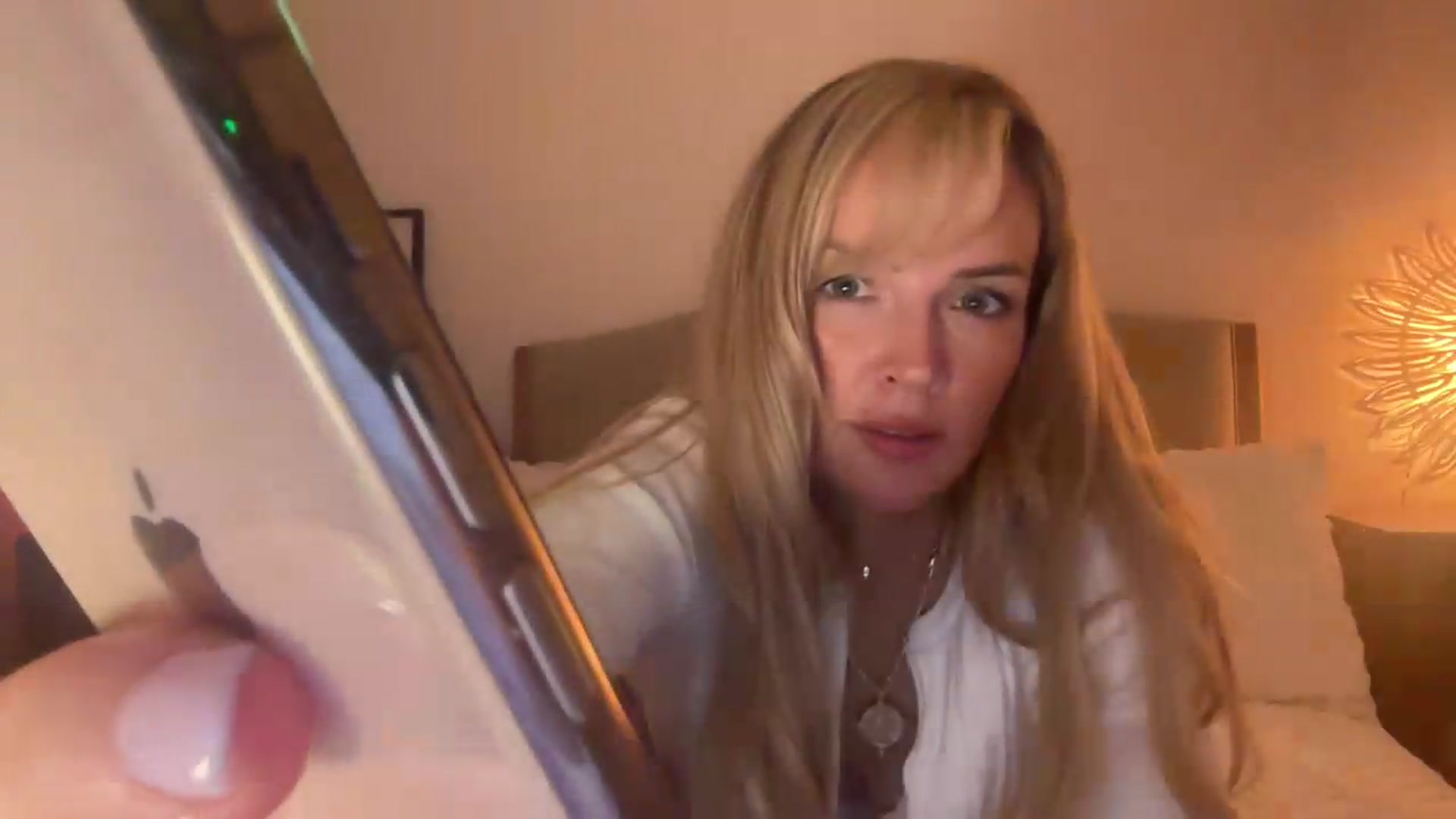 Gallery image thumbnail from Courtney's myfreecams stream on, 08/05/2026, 22:01 image 20 of 20