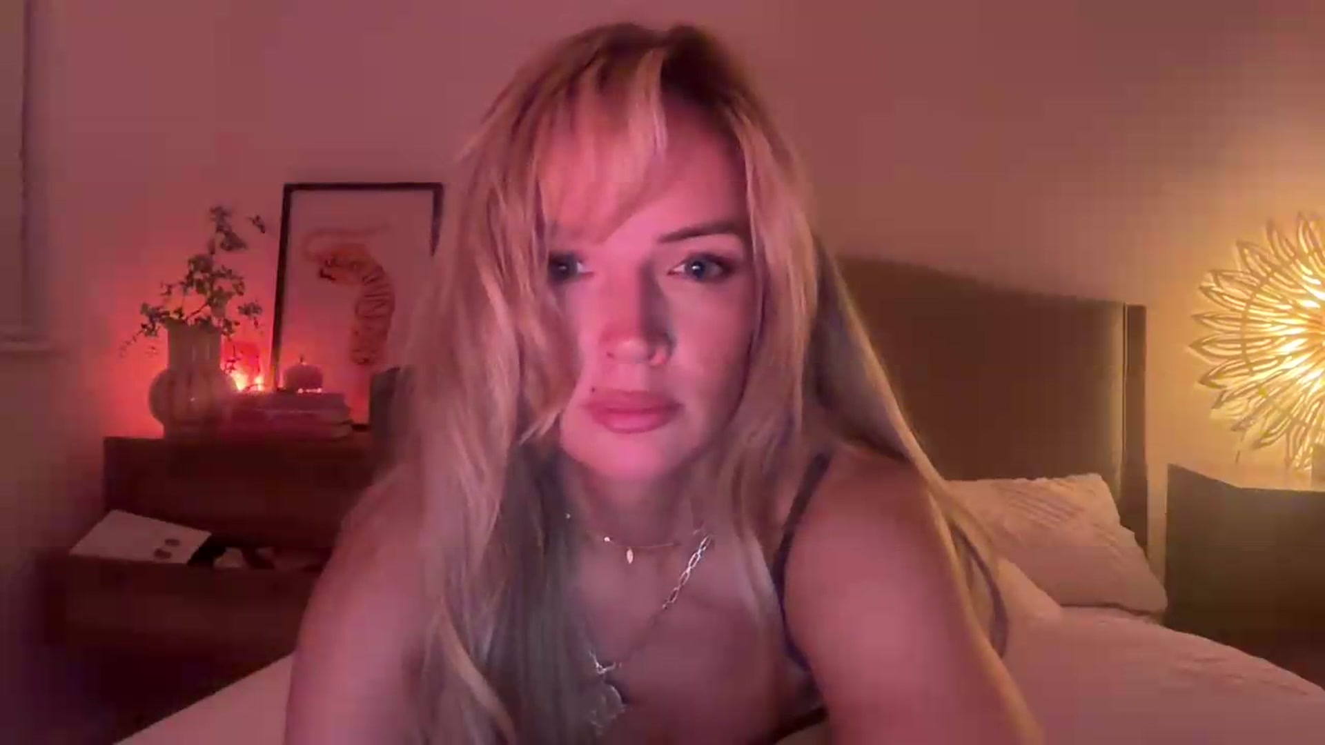 Gallery image thumbnail from Courtney's myfreecams stream on, 08/06/2026, 22:53 image 15 of 20