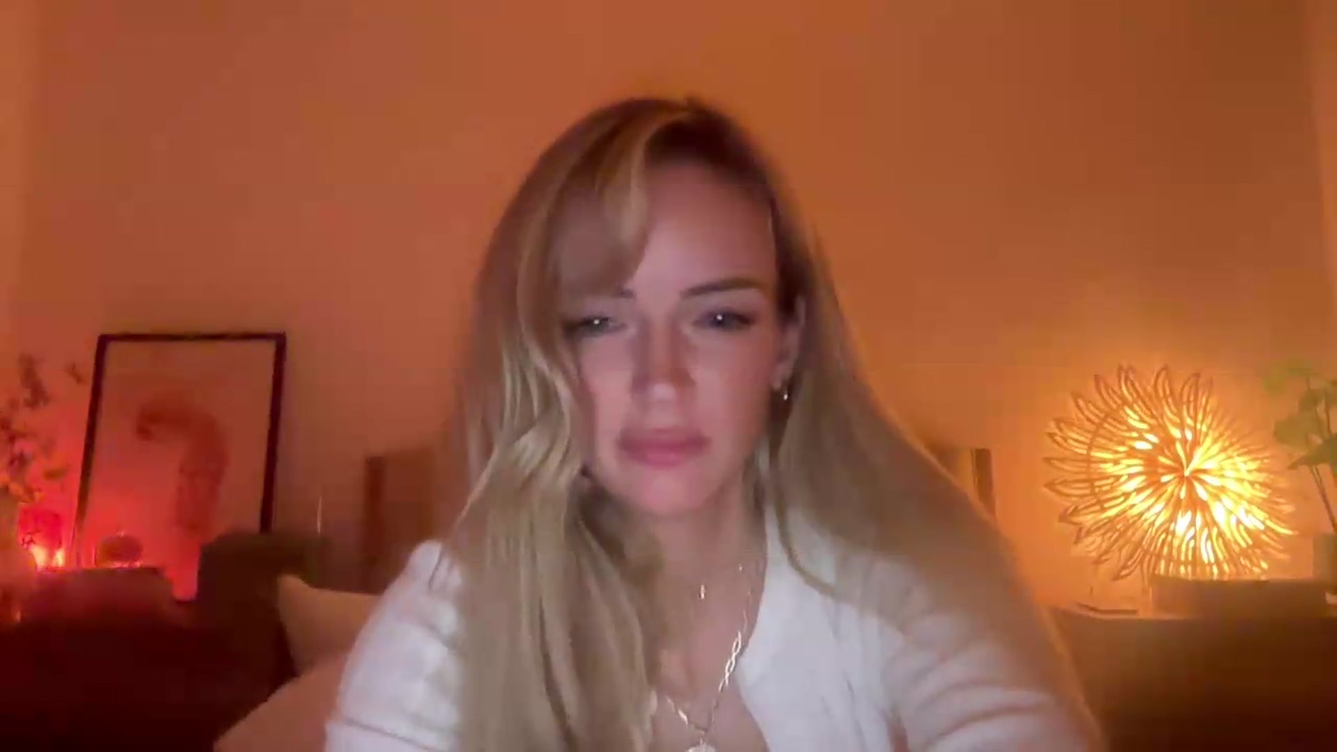 Gallery image thumbnail from Courtney's myfreecams stream on, 08/08/2026, 24:02 image 17 of 20