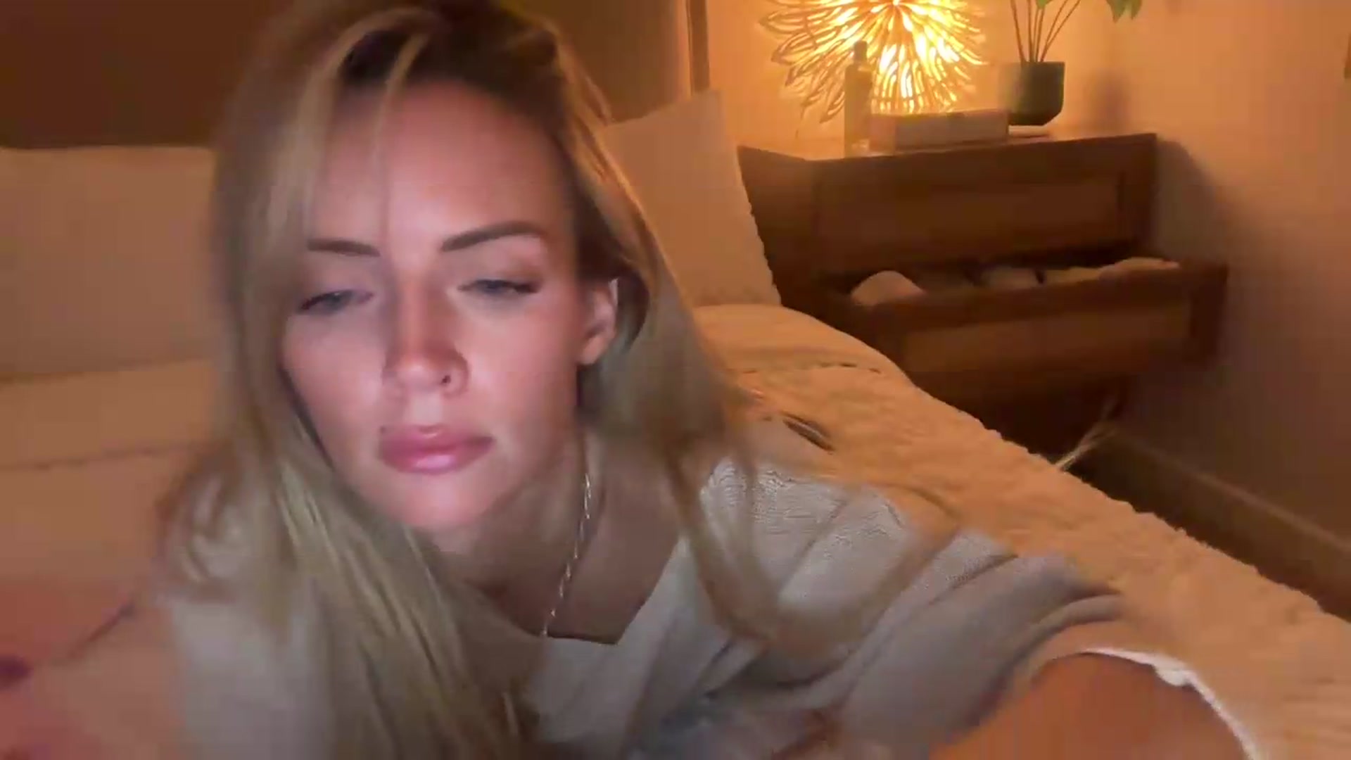Gallery image thumbnail from Courtney's myfreecams stream on, 08/10/2026, 22:02 image 8 of 20
