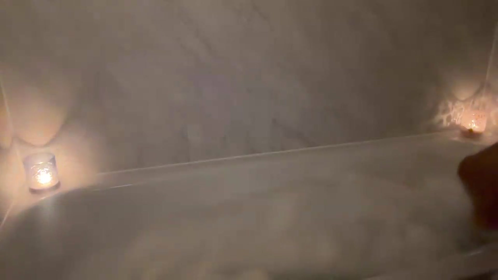Gallery image thumbnail from Courtney's myfreecams stream on, 08/15/2026, 22:41 image 3 of 20