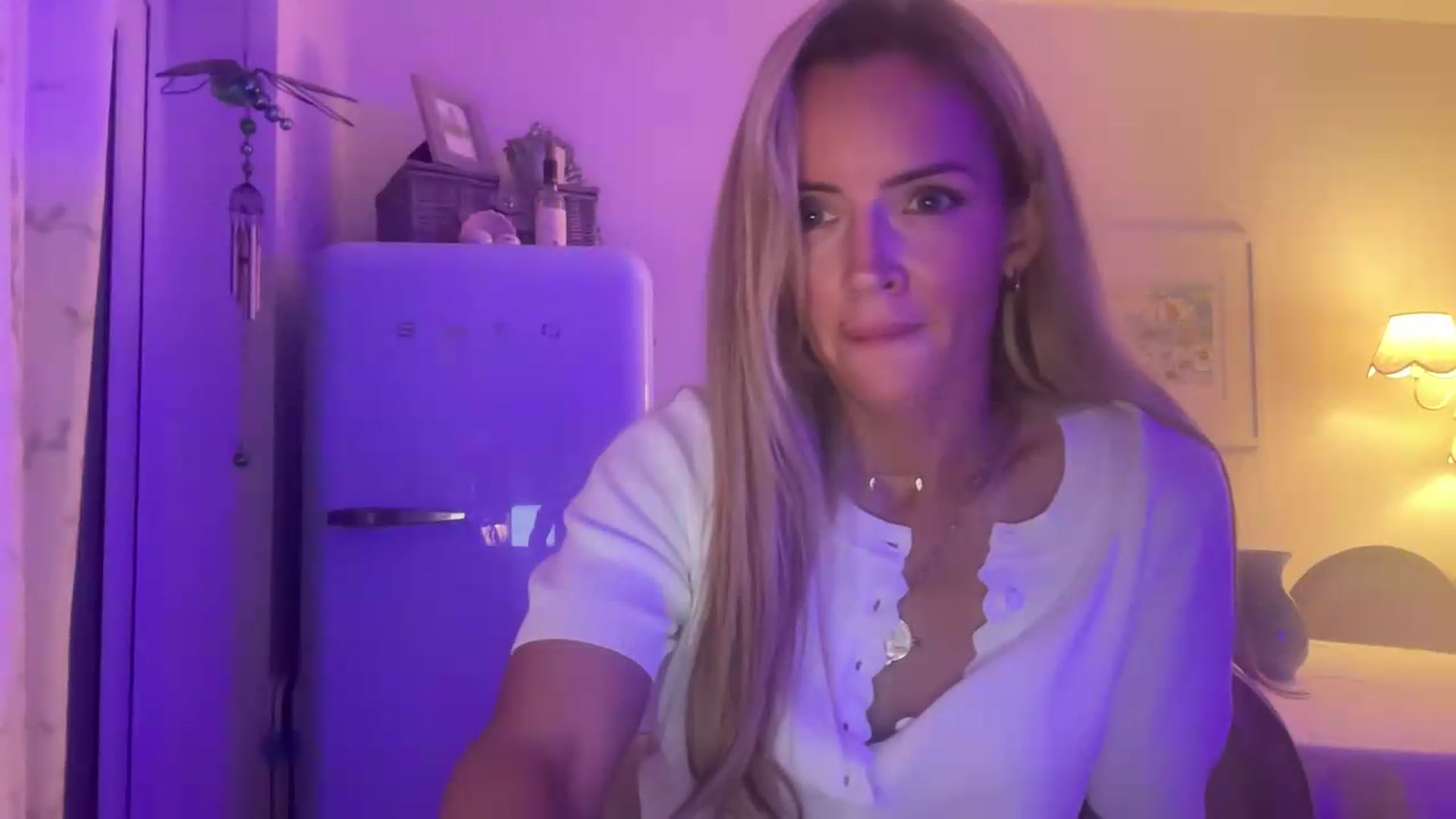 Gallery image thumbnail from Courtney's myfreecams stream on, 08/21/2026, 21:56 image 20 of 20