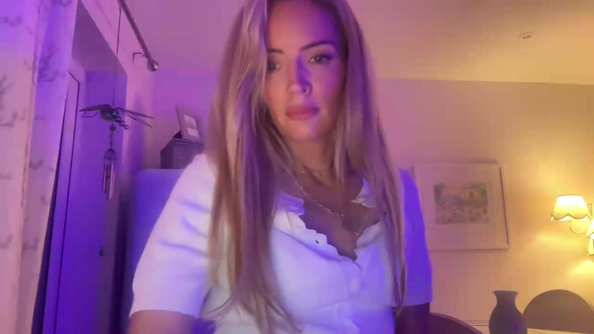 Gallery image thumbnail from Courtney's myfreecams stream on, 08/21/2026, 21:56 image 16 of 20