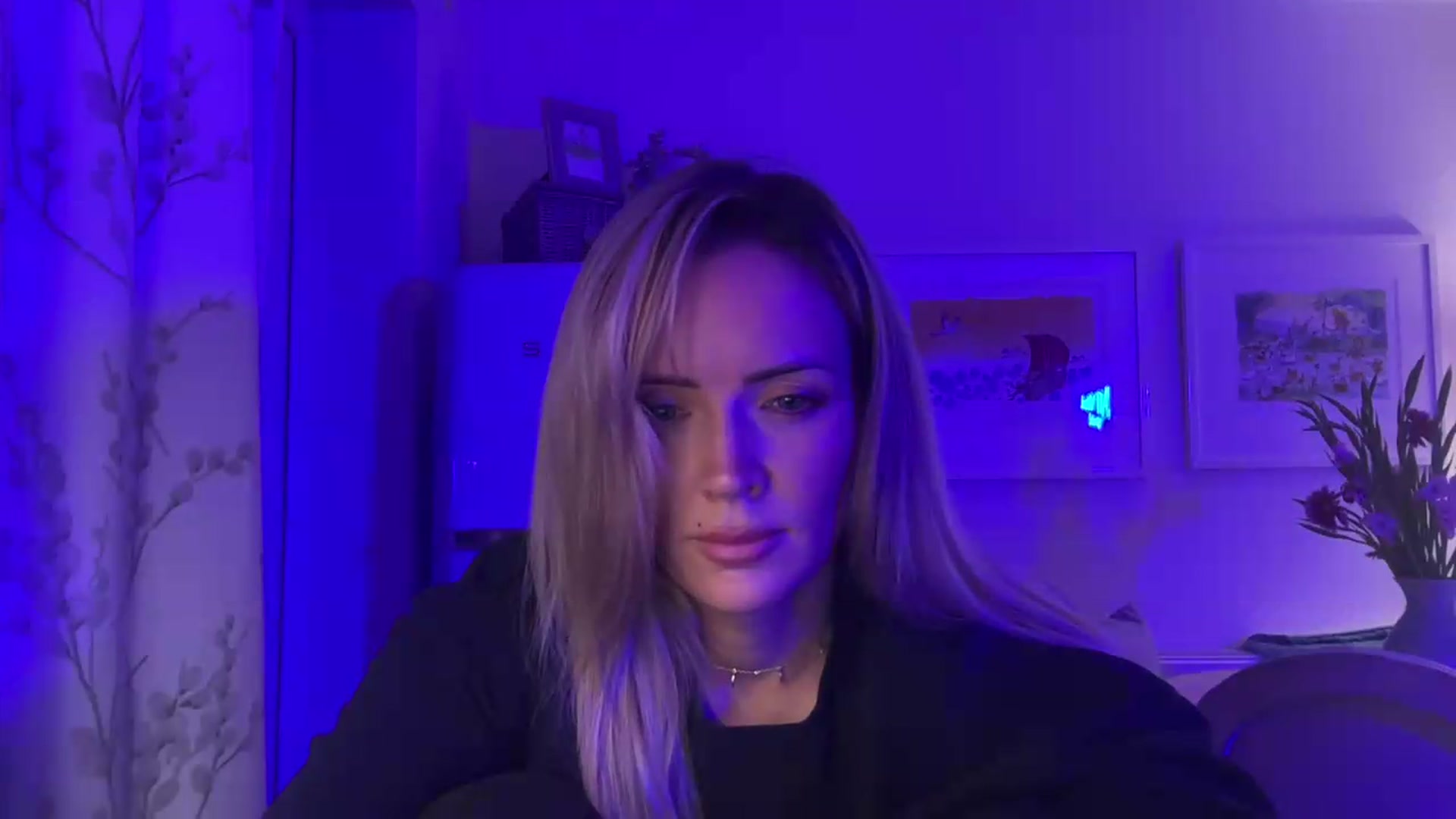Gallery image thumbnail from Courtney's myfreecams stream on, 09/09/2026, 22:24 image 15 of 20