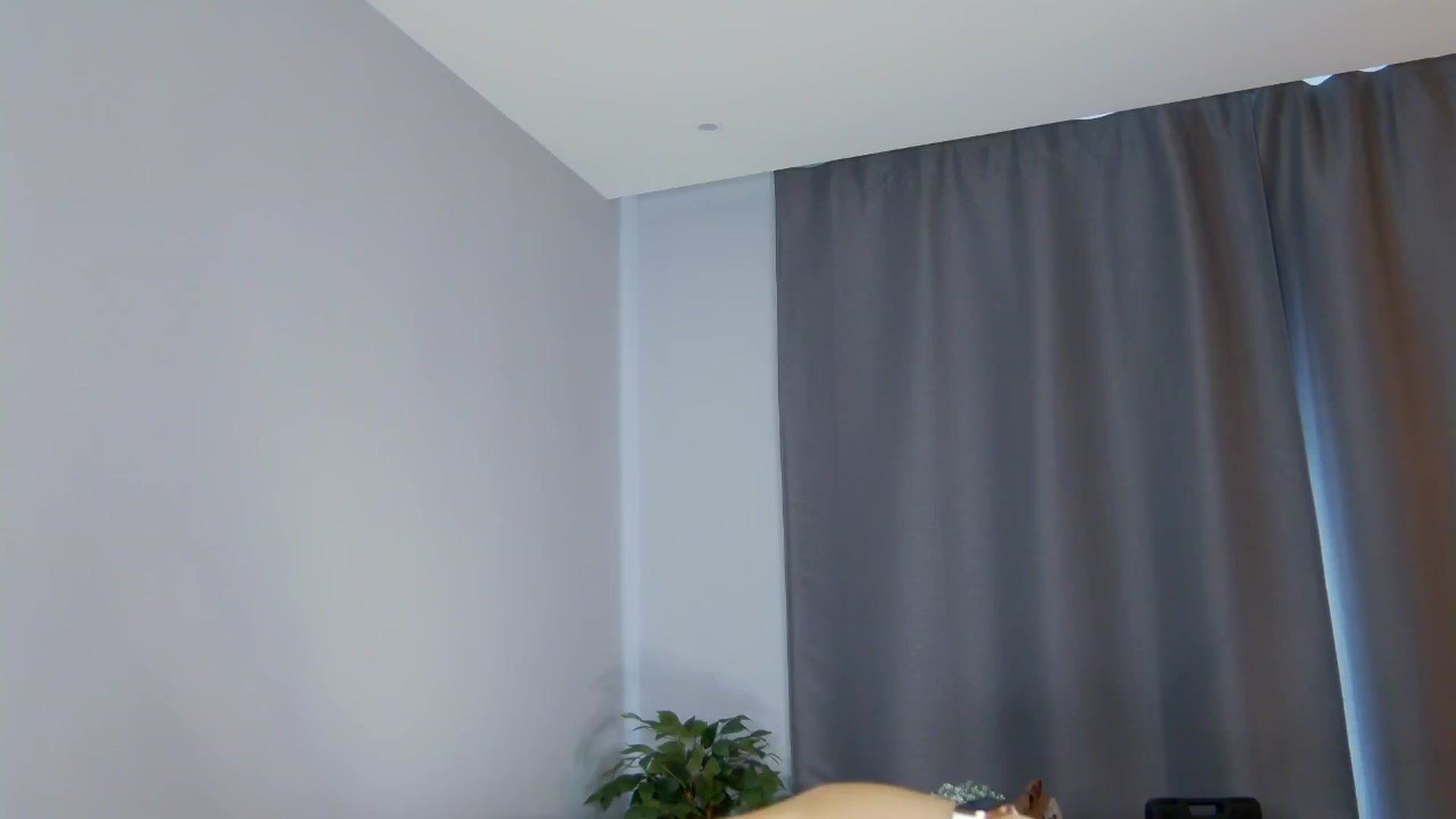 Gallery image thumbnail from Coverm3's myfreecams stream on, 06/18/2024, 10:47 image 8 of 20