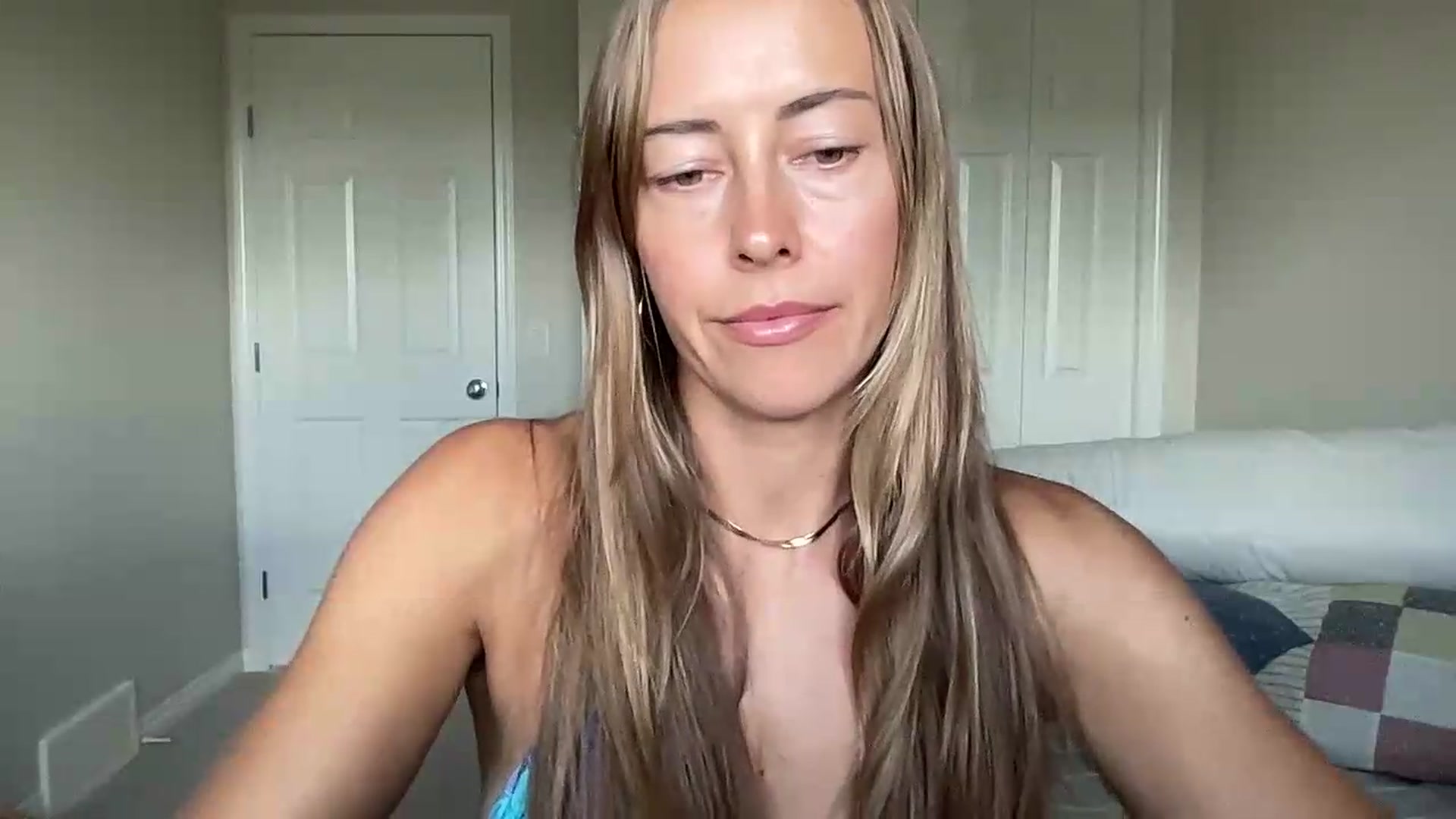 Gallery image thumbnail from CowgirlCrush's myfreecams stream on, 07/03/2026, 20:21 image 17 of 20
