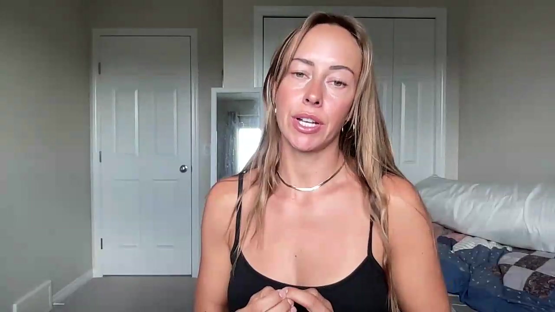 Gallery image thumbnail from CowgirlCrush's myfreecams stream on, 07/08/2026, 20:36 image 4 of 20