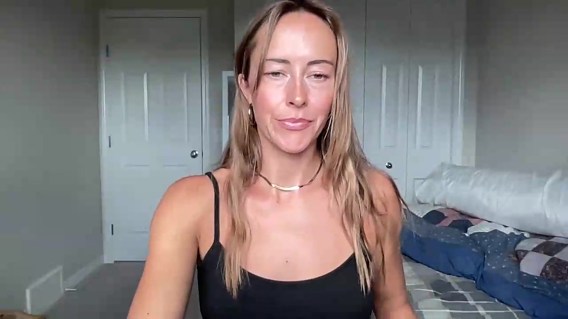 Gallery image thumbnail from CowgirlCrush's myfreecams stream on, 07/08/2026, 20:36 image 16 of 20