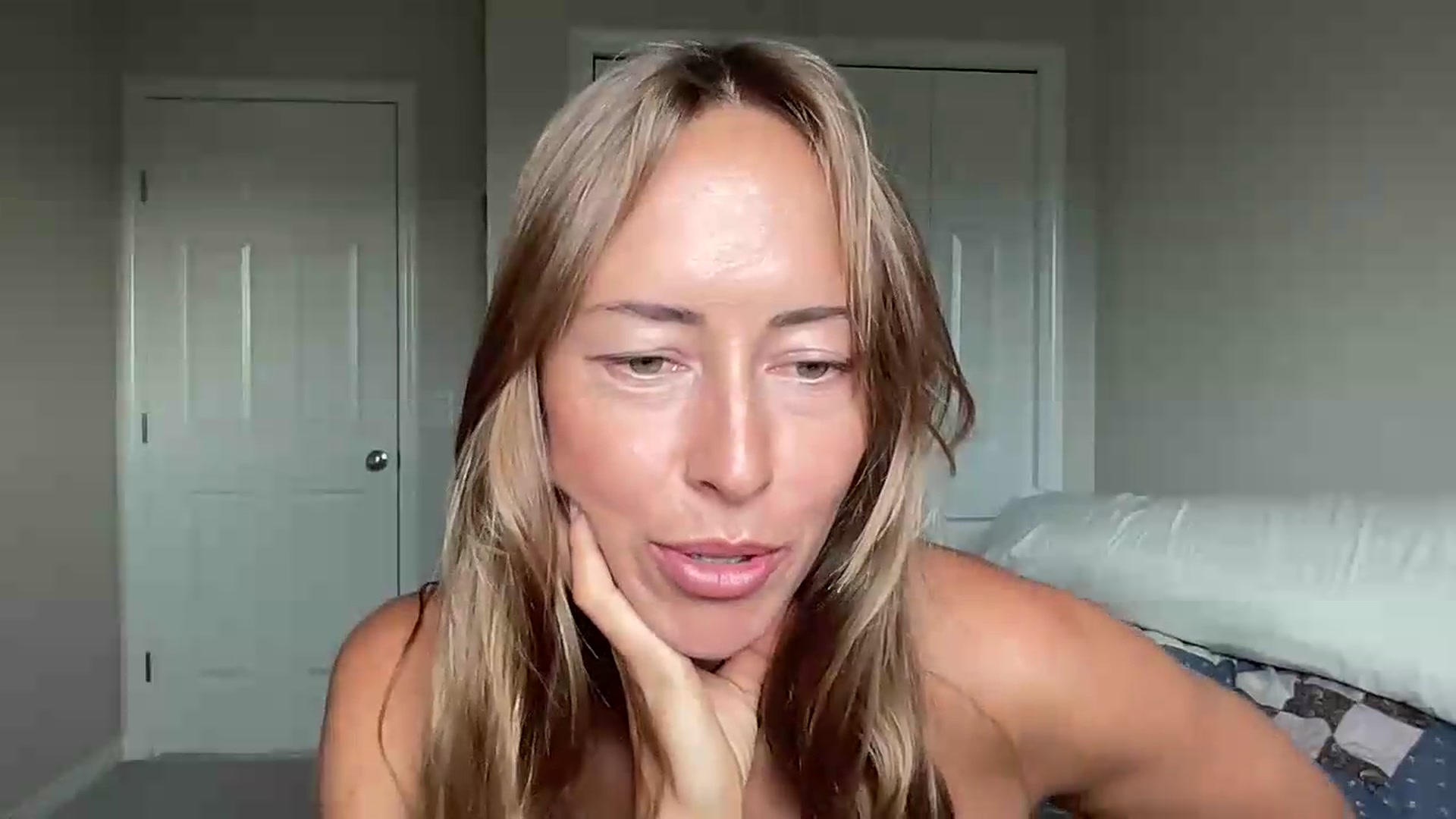 Gallery image thumbnail from CowgirlCrush's myfreecams stream on, 07/15/2026, 19:36 image 12 of 20