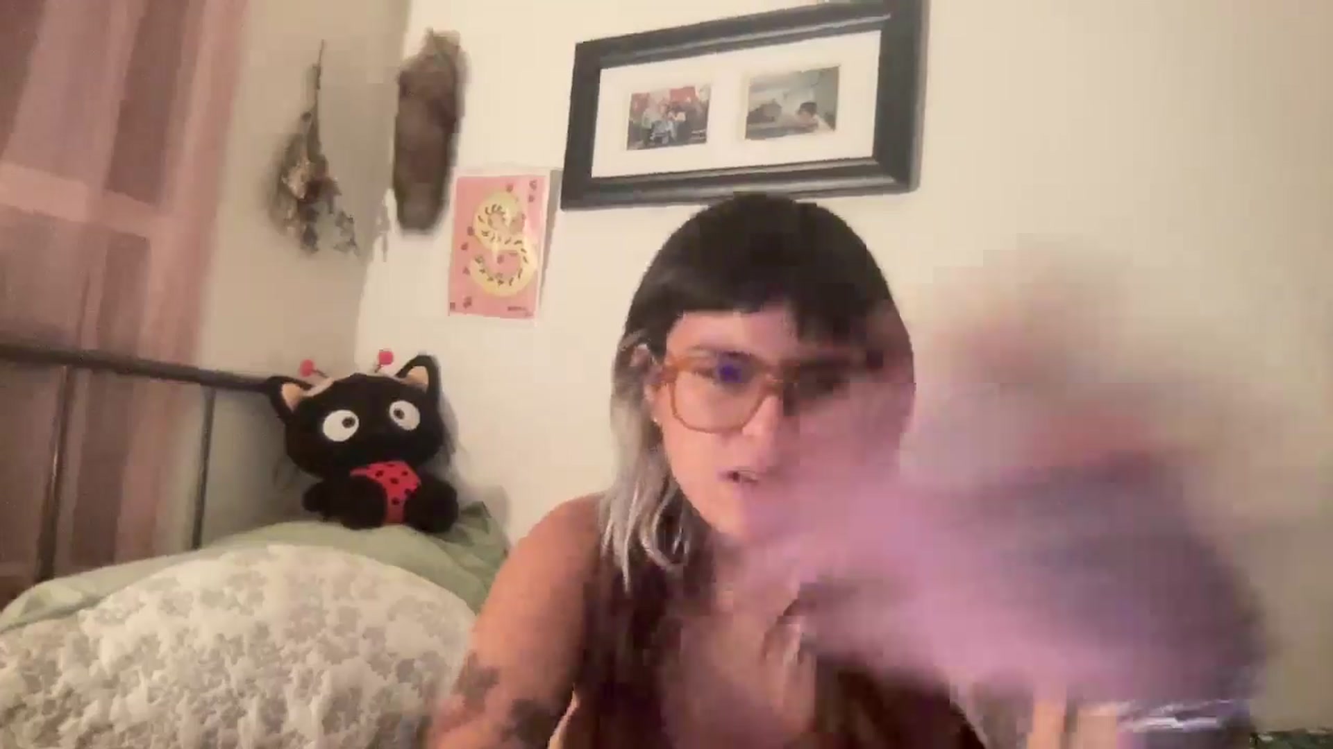 Gallery image thumbnail from Cowgirl_adi's myfreecams stream on, 10/31/2025, 09:31 image 6 of 20