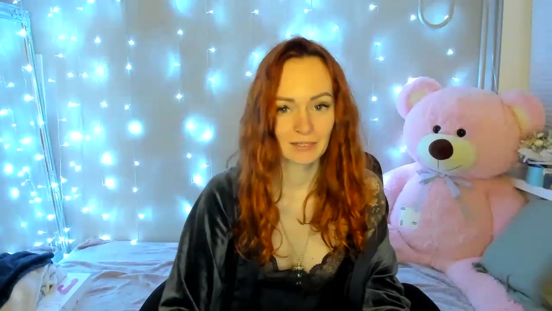 Gallery image thumbnail from Coyote_Girl's myfreecams stream on, 12/03/2022, 18:42 image 1 of 20