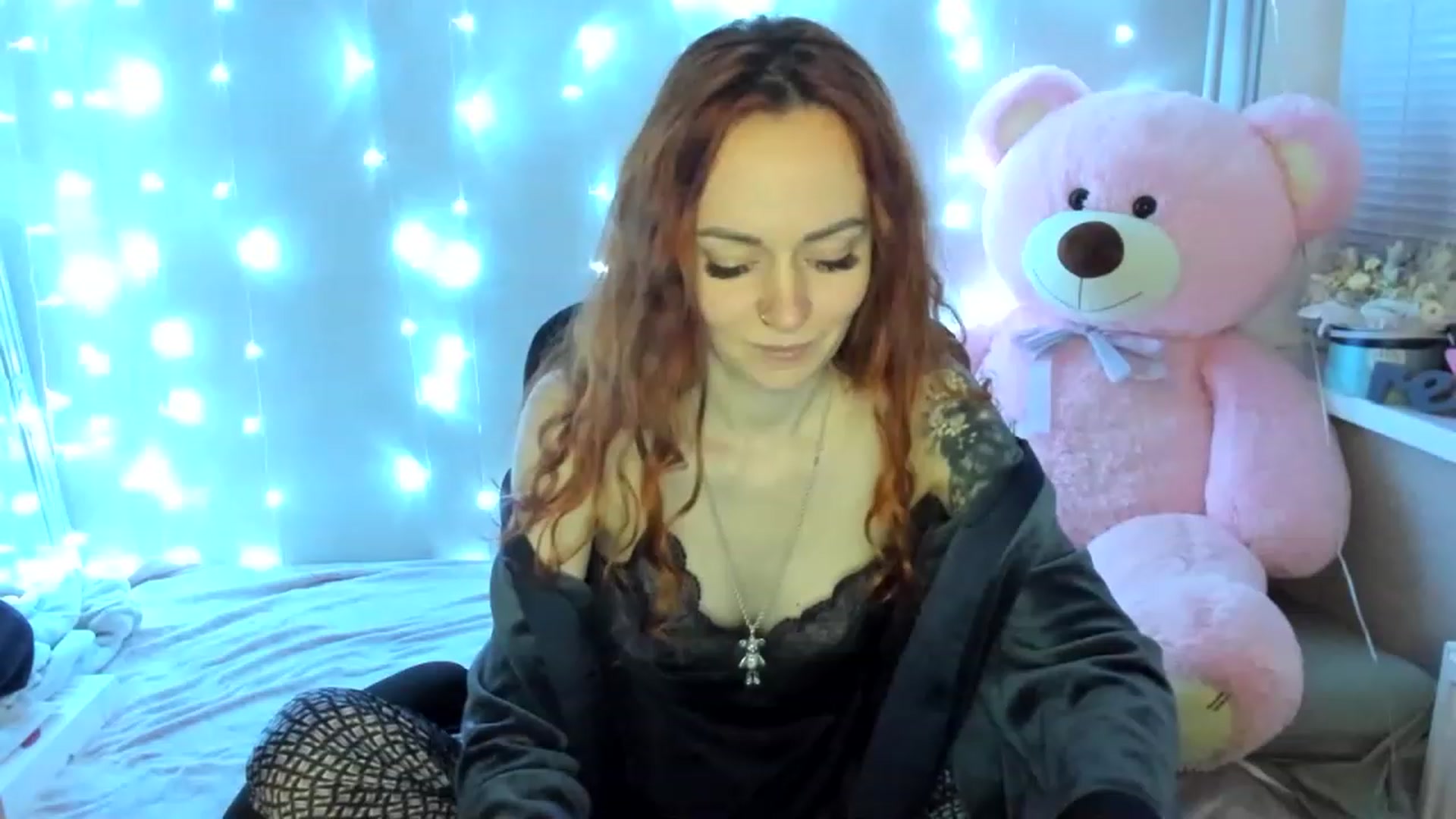 Gallery image thumbnail from Coyote_Girl's myfreecams stream on, 12/03/2022, 19:38 image 11 of 20