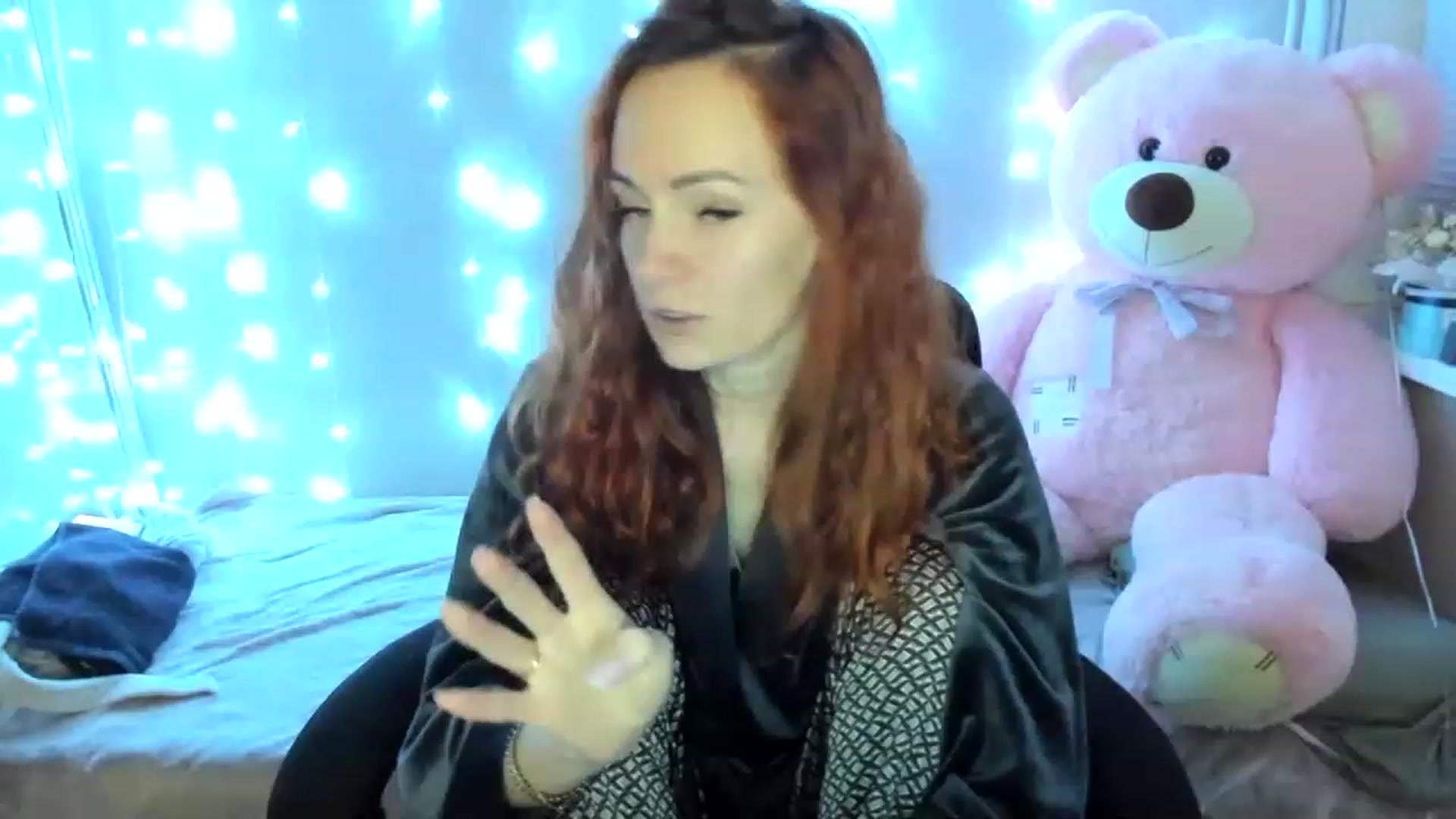 Gallery image thumbnail from Coyote_Girl's myfreecams stream on, 12/03/2022, 20:12 image 8 of 20