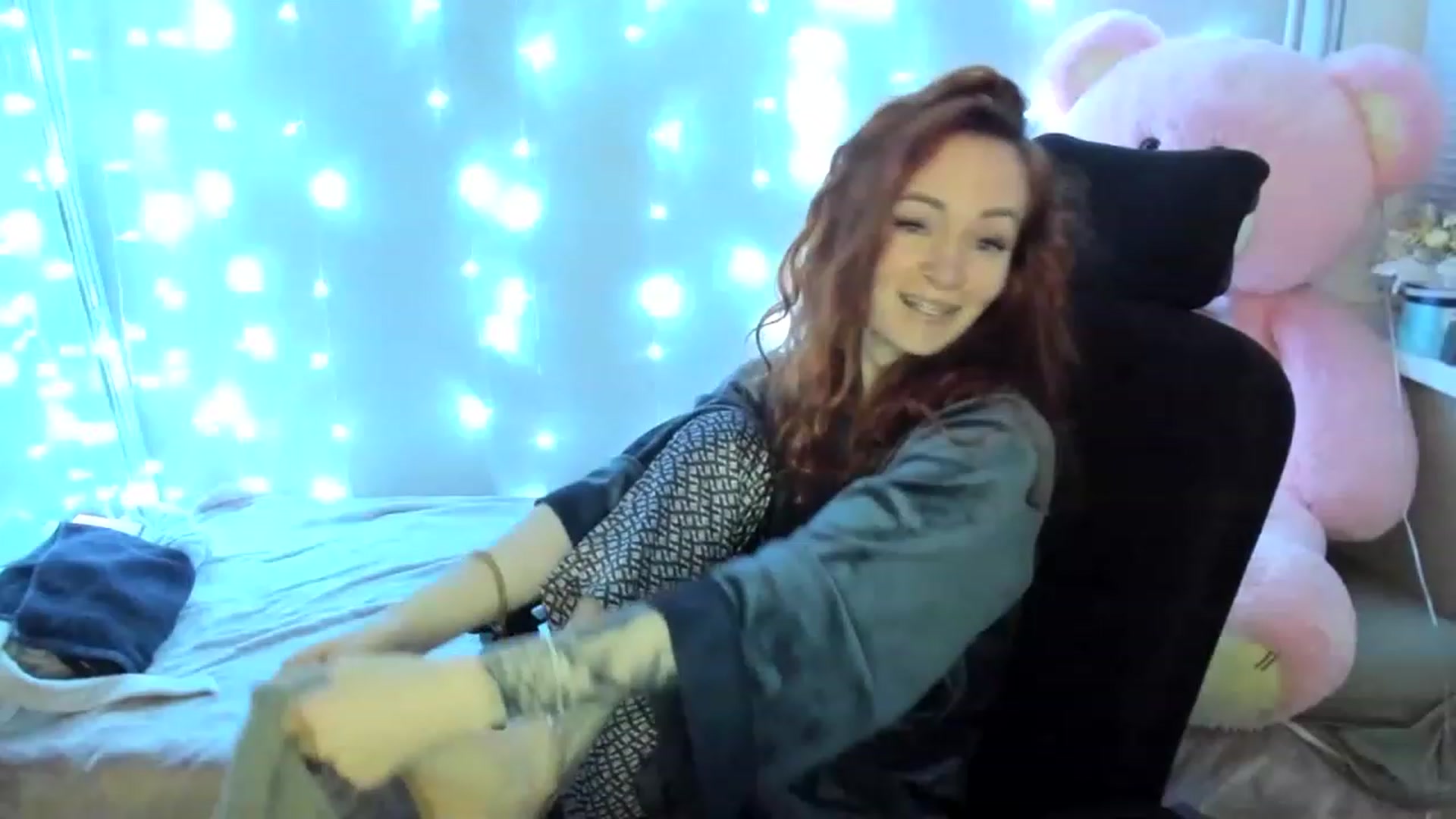 Gallery image thumbnail from Coyote_Girl's myfreecams stream on, 12/03/2022, 20:12 image 5 of 20